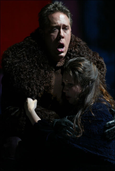   As Enrico  |  Lucia Di Lammermoor   Jennifer Welch Babidge  New York City Opera Photographed by Carol Rosegg 