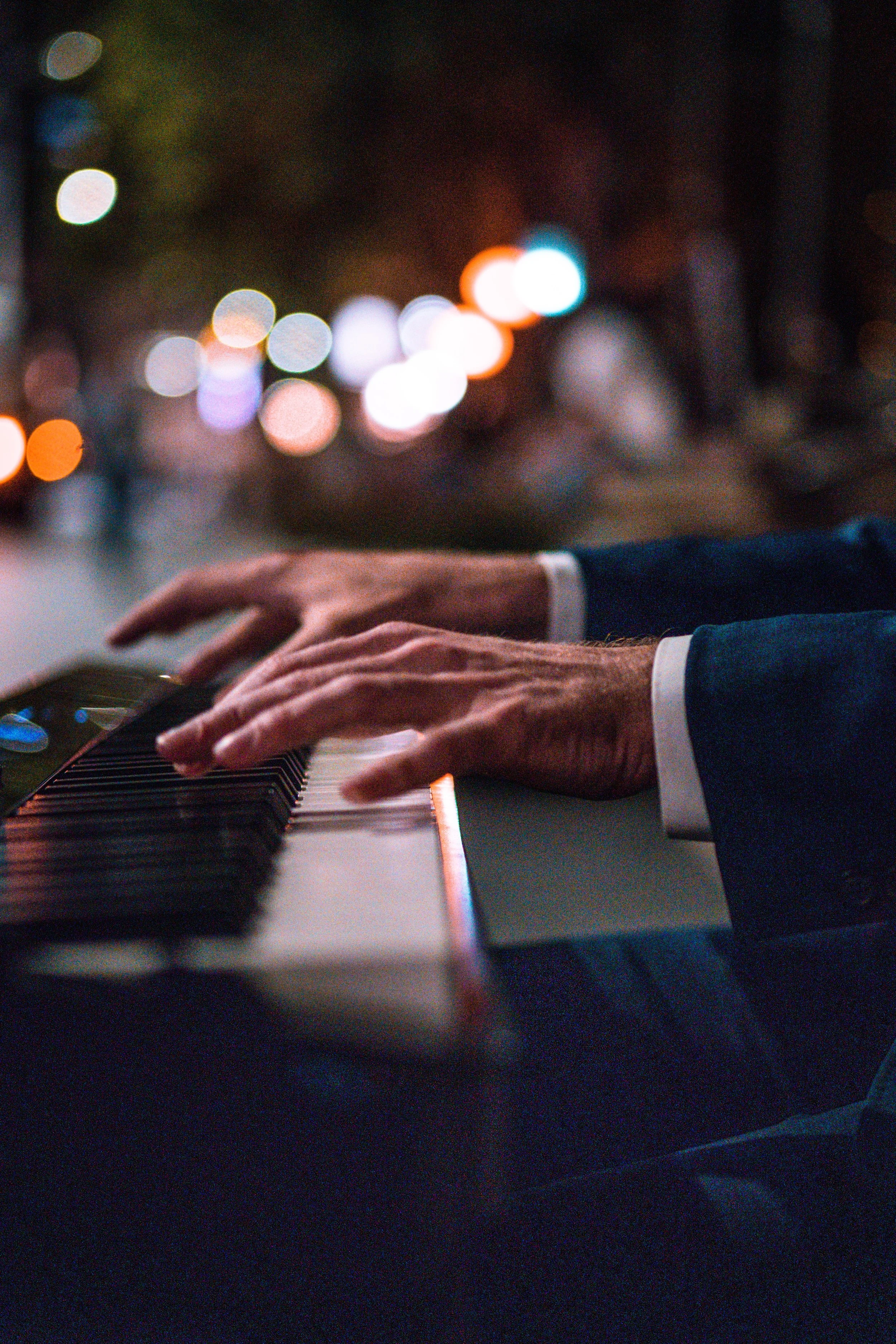 Lessons — Nick Pollock Piano