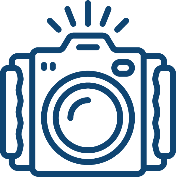Icon of a camera with flashes above it.