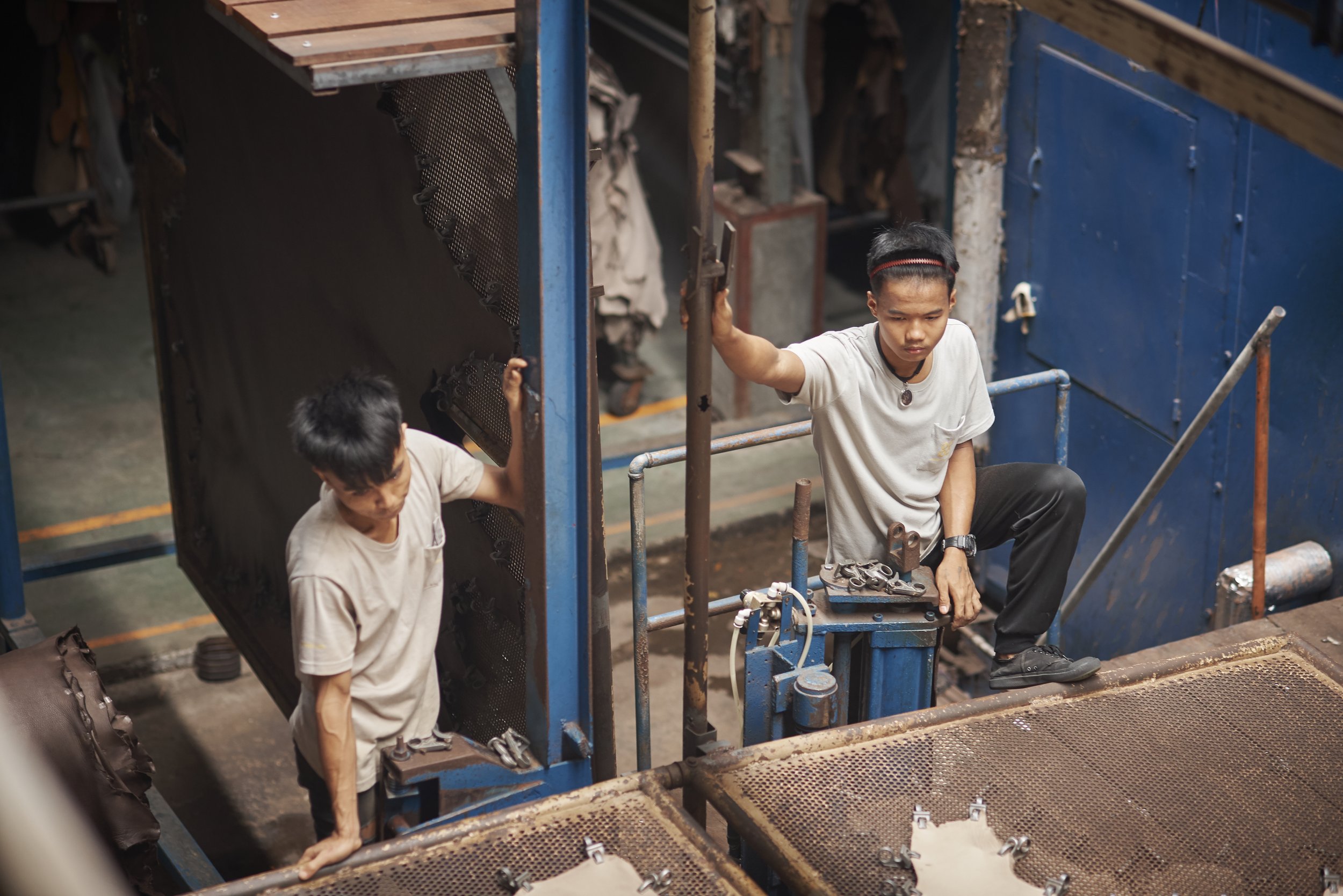 Kongsiri factory workers 111.jpg