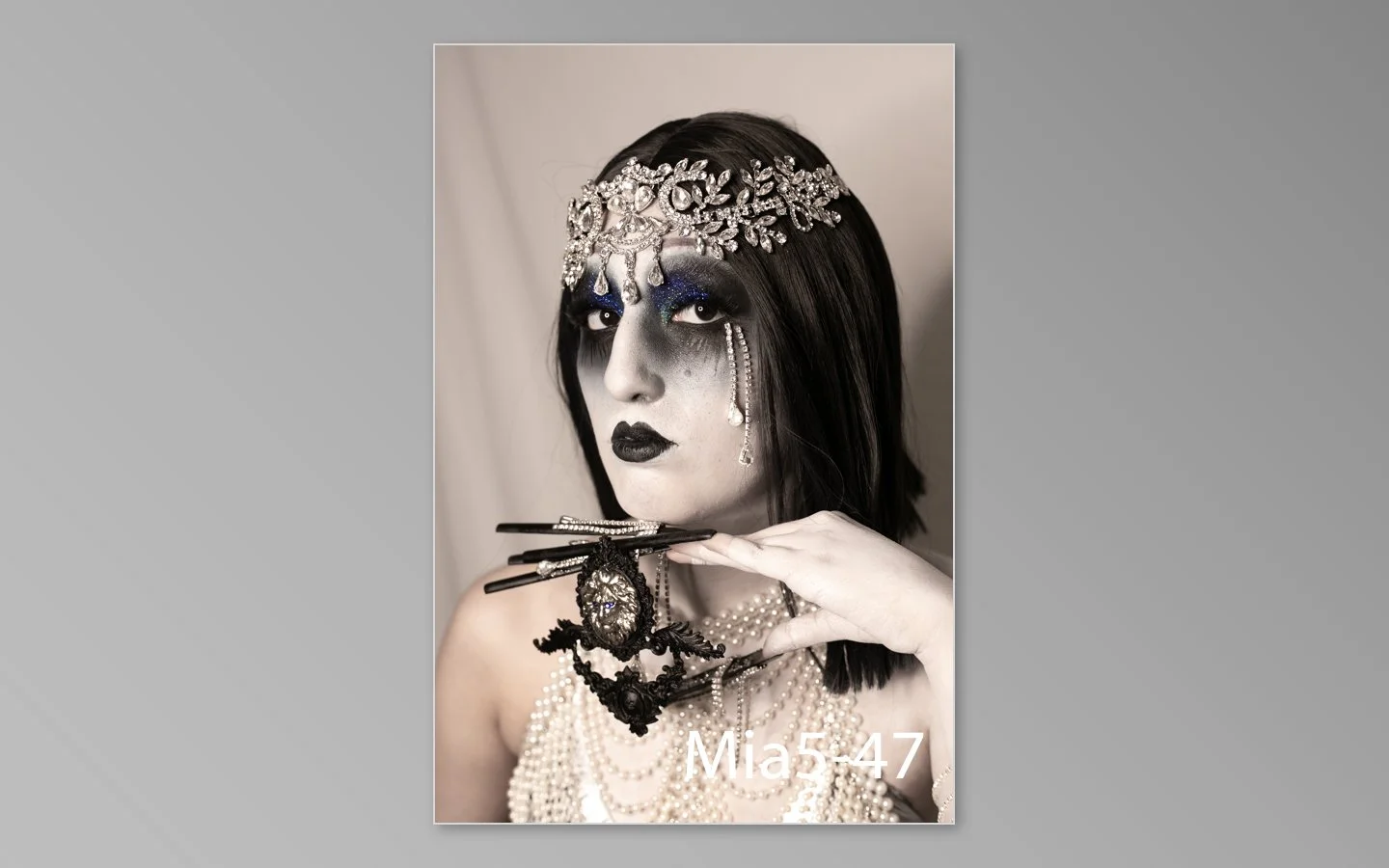 Mia previews-47.jpg