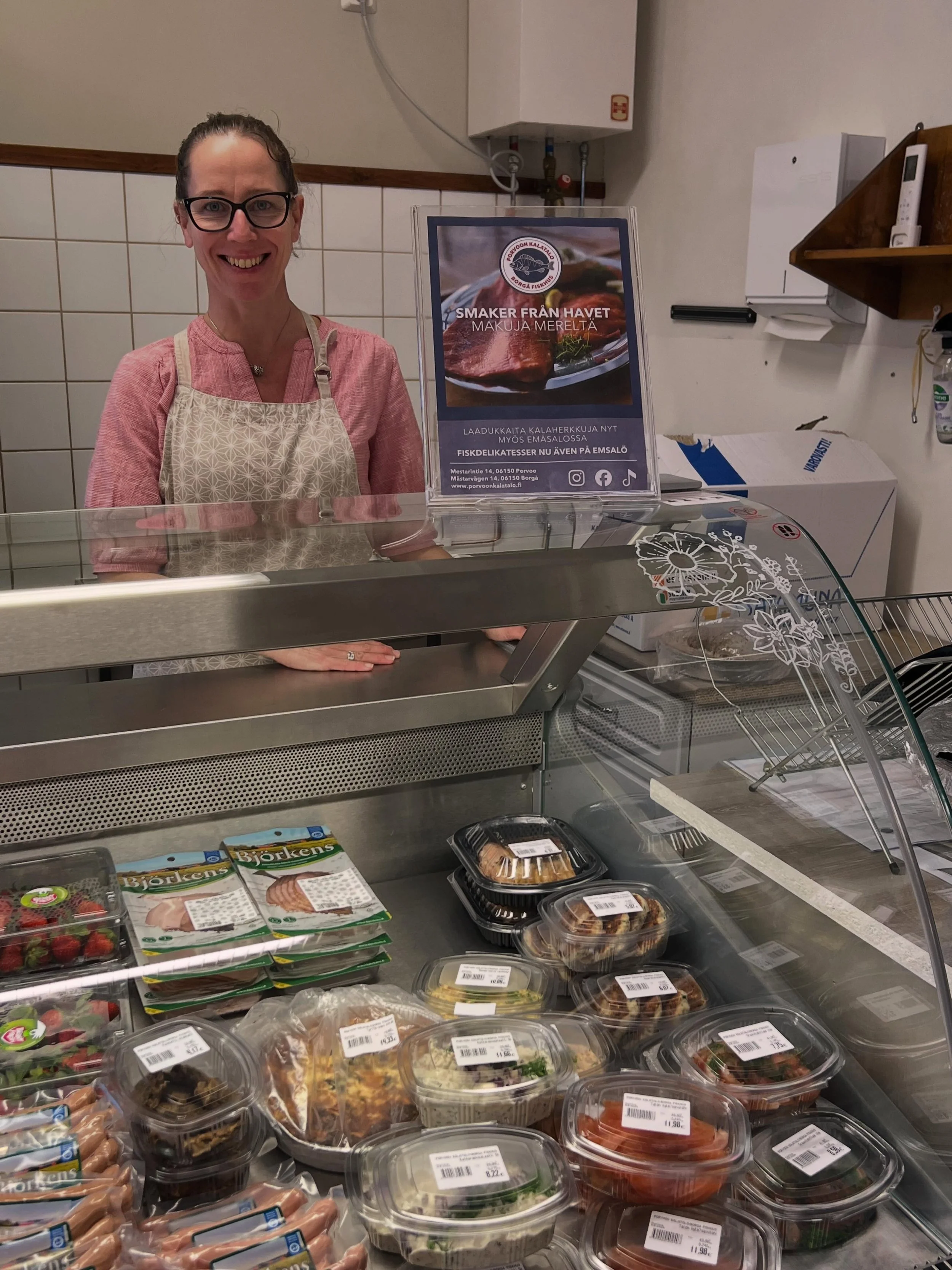 Sp&auml;nnande nyheter!
Fiskhuset startar ett samarbete med @emsalobyaboden2026! 🎣✨
Flera av Byabodens kunder har &ouml;nskat handla v&aring;ra produkter, och nu &auml;r vi glada att kunna m&ouml;ta &ouml;nskem&aring;let. Sortimentet &auml;r noggran