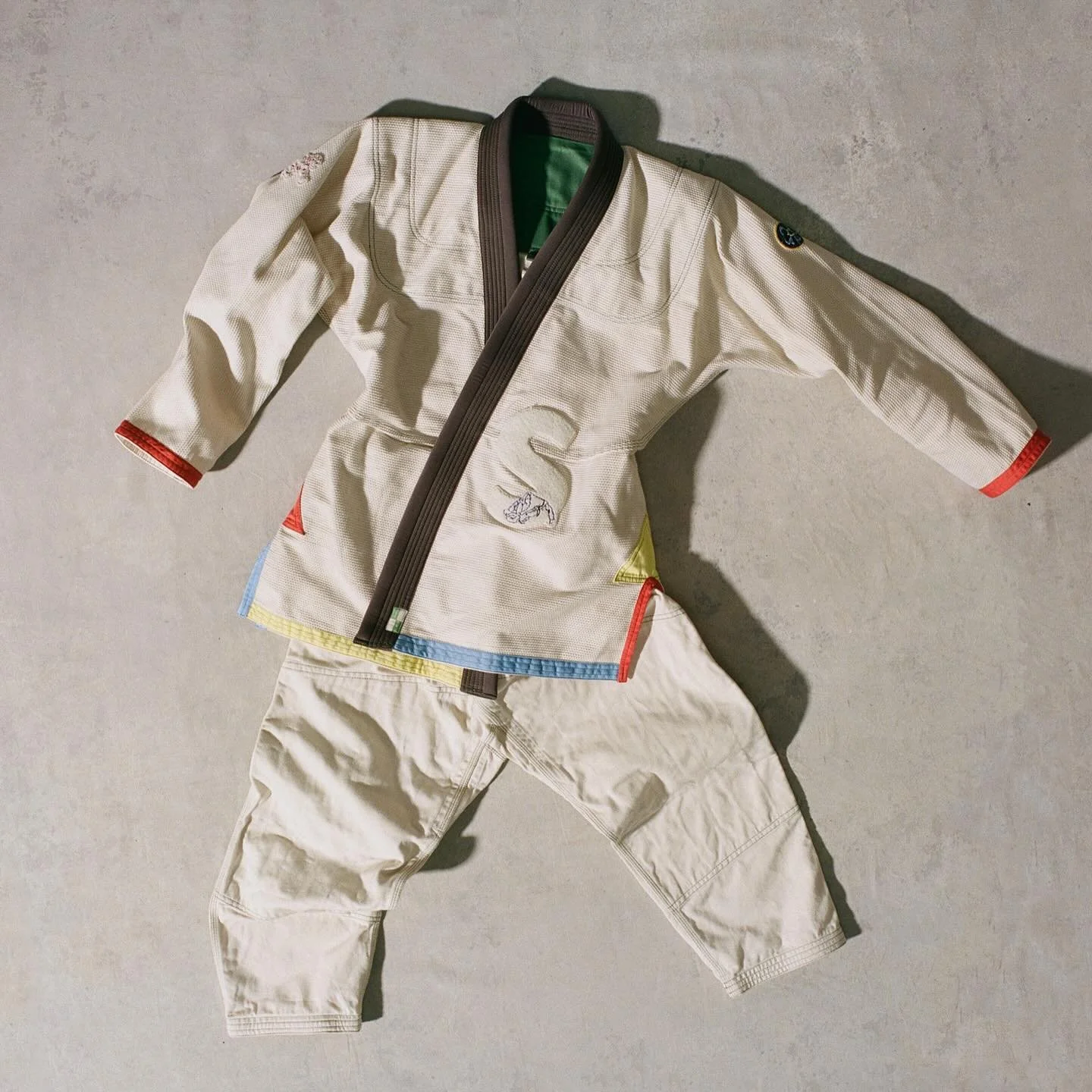 Shoyoroll by Drake&rsquo;s. Art direction &amp; Styling.

@ryan.guinn 
@pierrelequeuxphoto 
@mrcarldavid 
@isaacmarleymorgan 
@junyingibson 
@benjiphillips 
@lukecjarvis 
@moogie1978