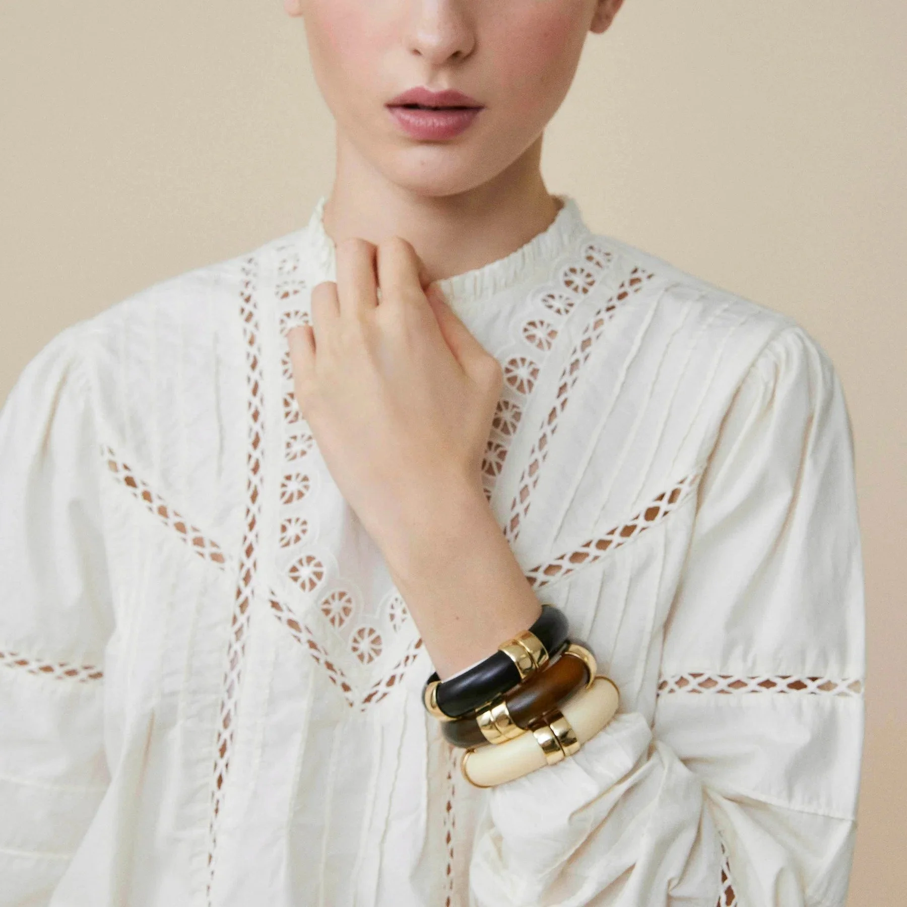6JON0117_004-a_600x600@3x_4_11zon.jpg