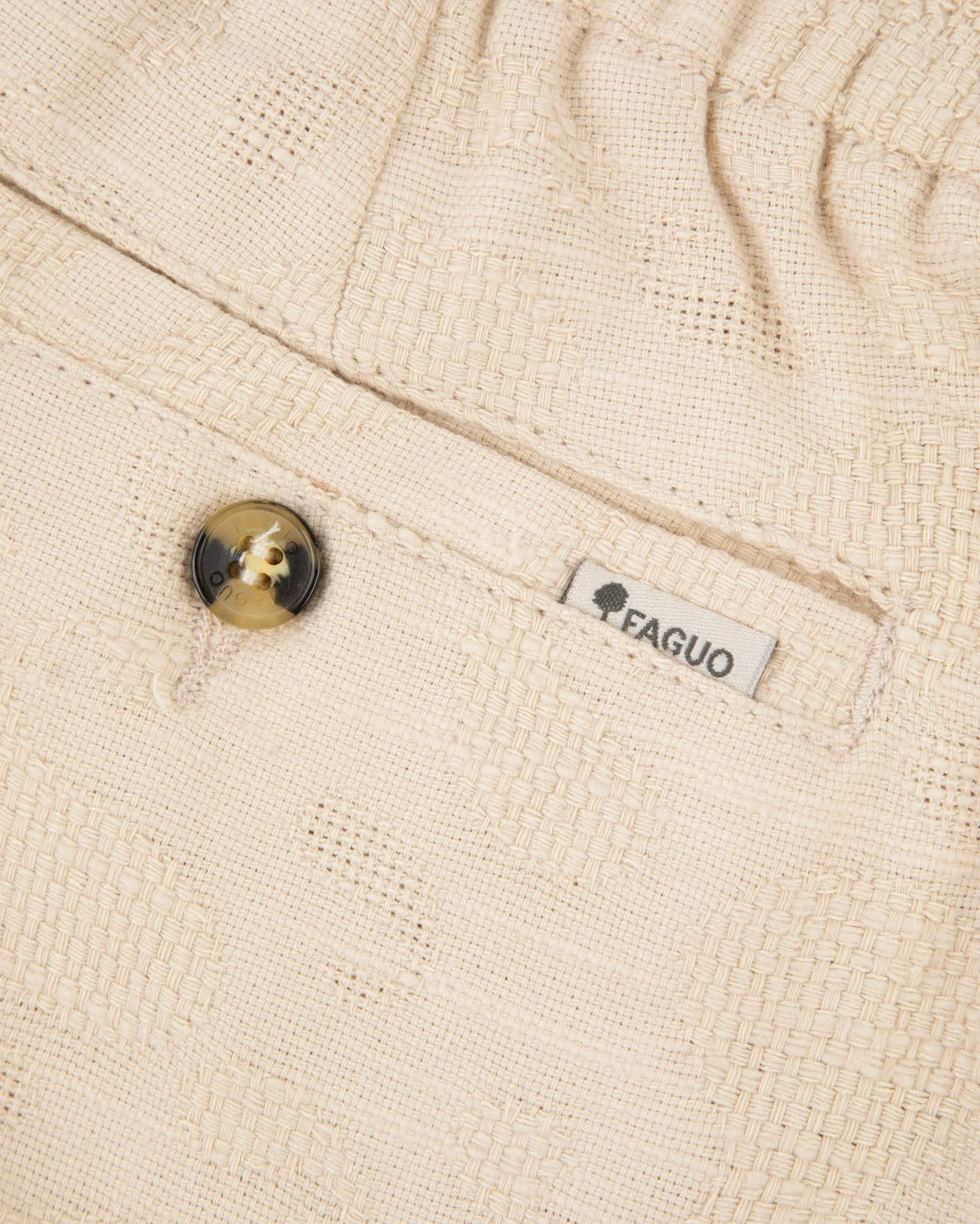 prod-48319-short-ecru-coton-modele-chevre-1412x1764-s.jpg