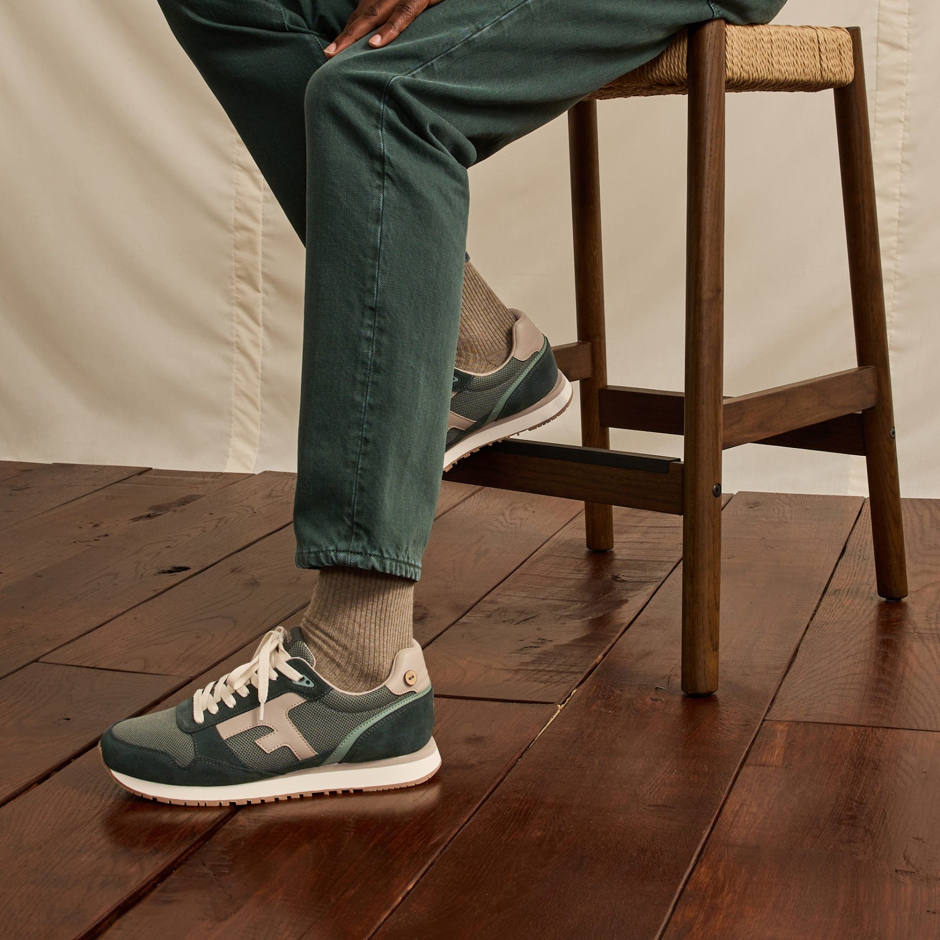 prod-37815-runnings-kaki-cuir-suede-modele-elm-1920x1920-s.jpg