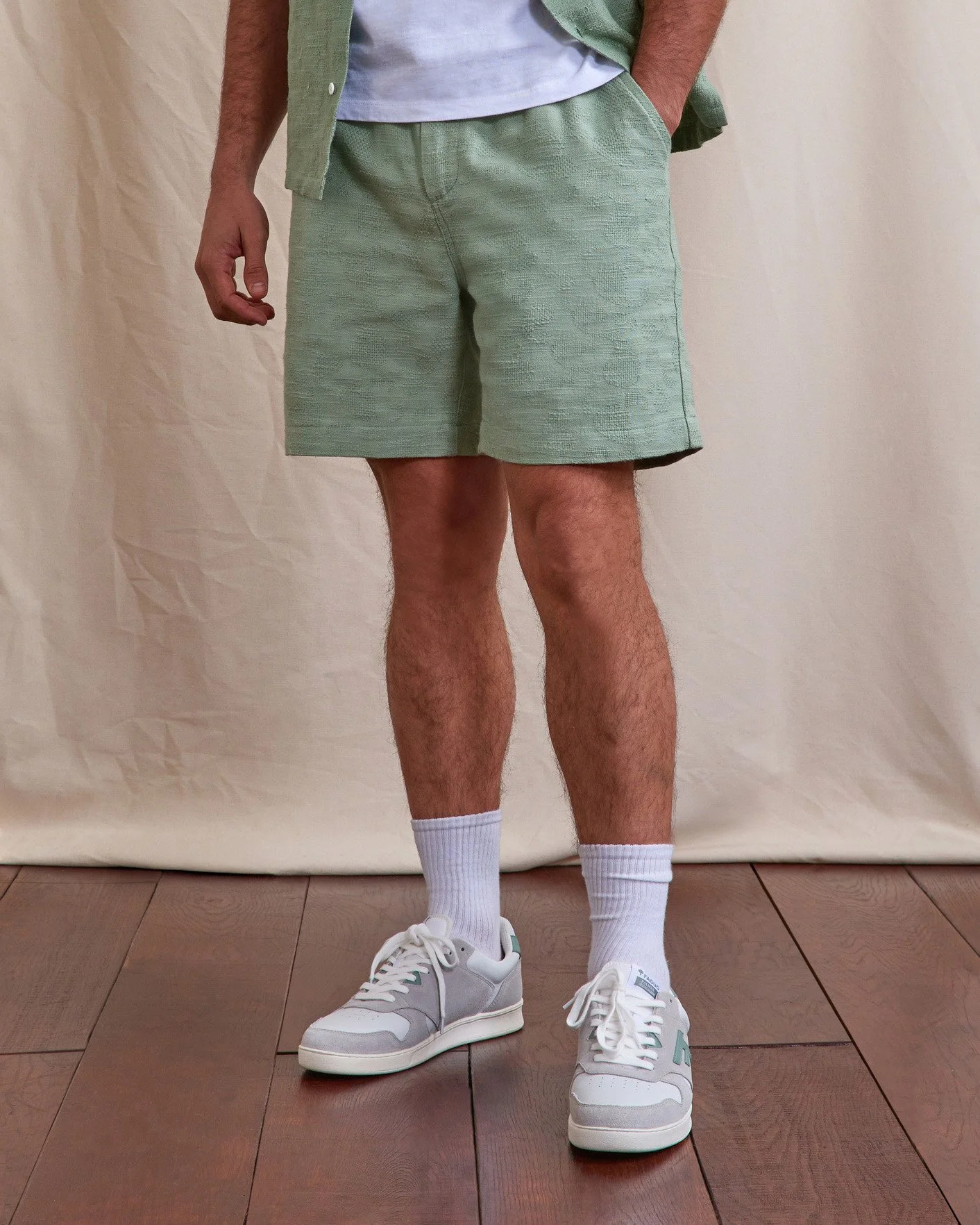 prod-48326-short-vert-clair-coton-modele-chevre-1412x1764-s.jpg