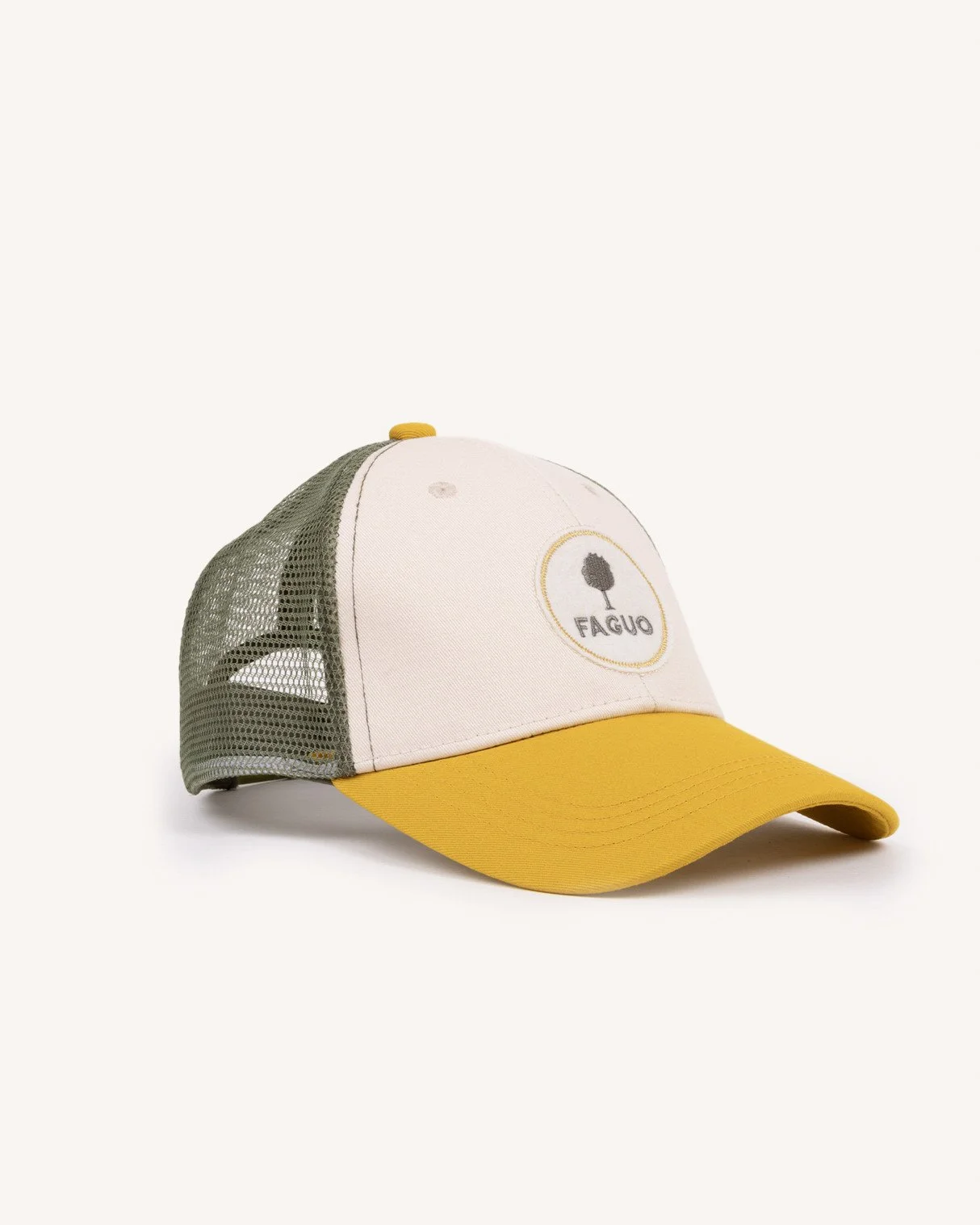 prod-47135-casquette-kaki-jaune-polyester-recycle-modele-trucker-cap-1214x1517-s.jpg