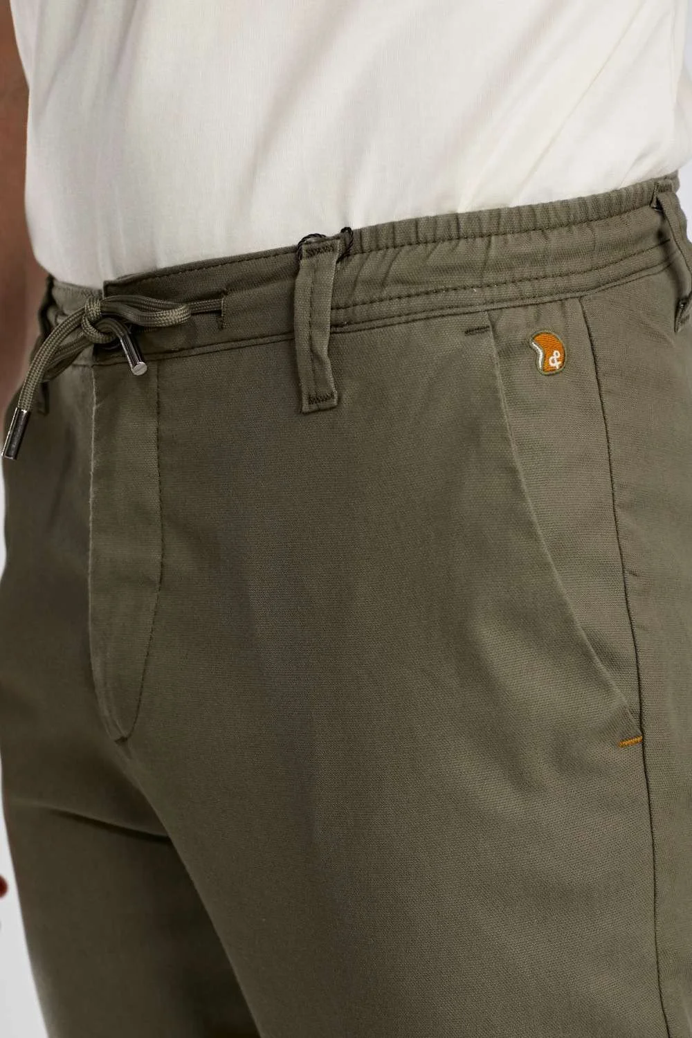 pantalon-tapered-fit-tencel-jabuse (3).jpg