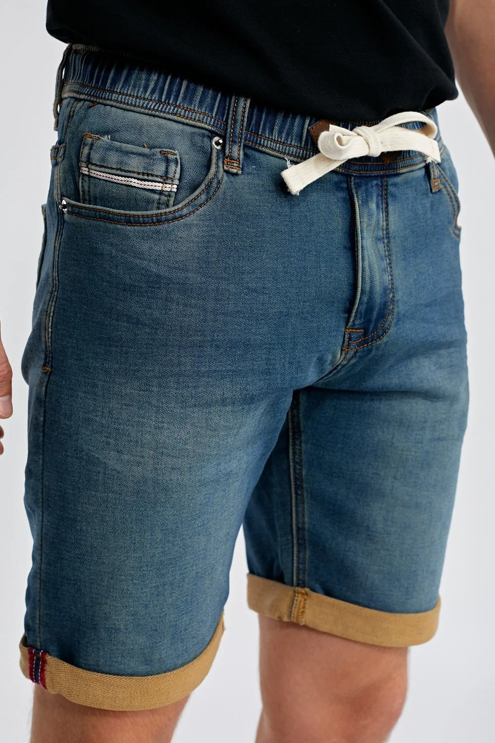 bermuda-jogg-jeans-avec-cordon-barcelona (3).jpg