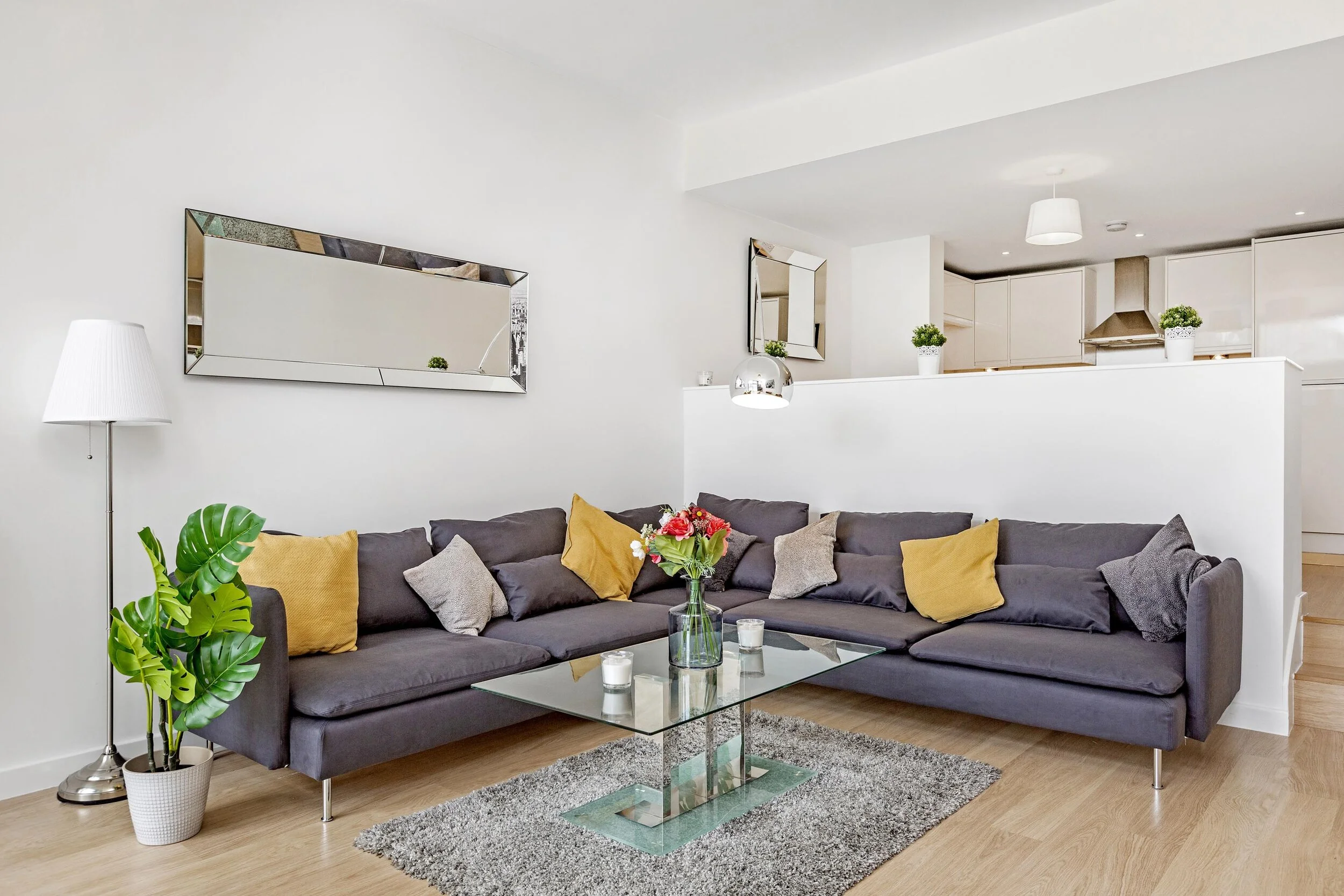 16482_nathan_jones___19a_durnsford_road___2_lo.jpg