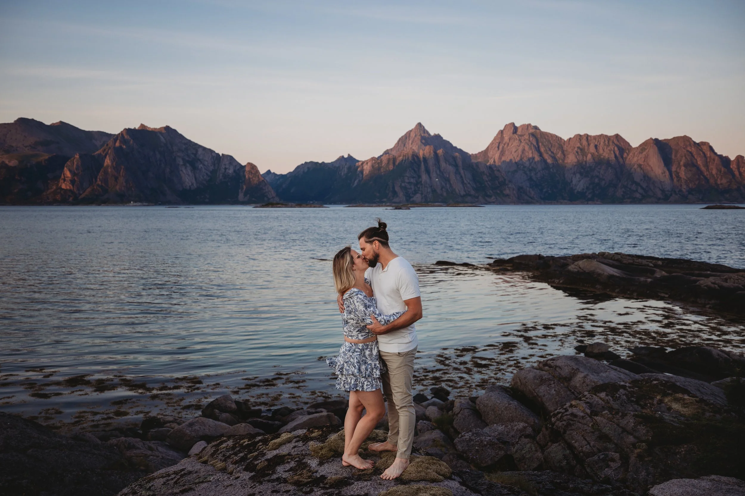 Jillian Høiberg Photography - 2025- Lofoten Couple Photography-8.jpg