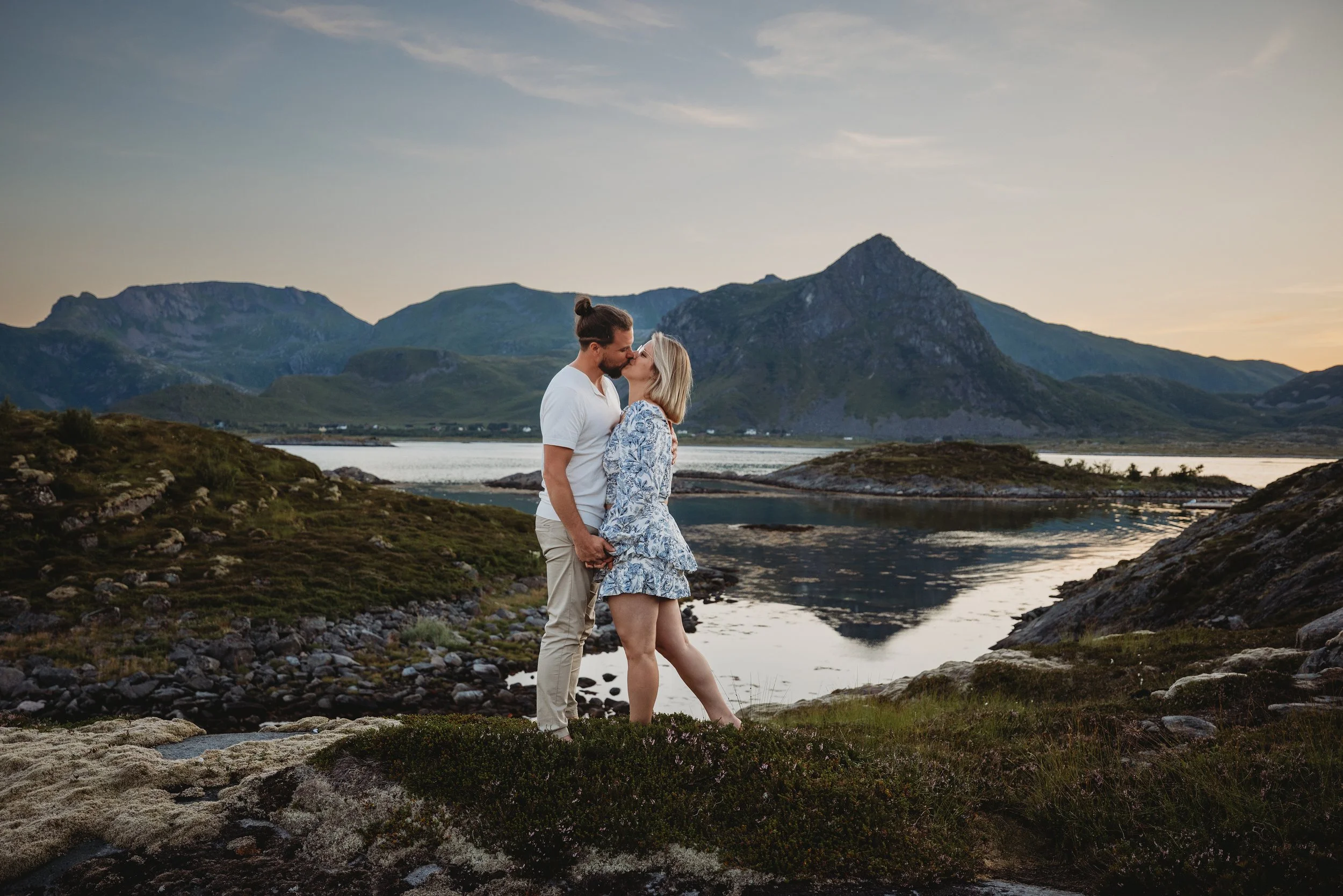Jillian Høiberg Photography - 2025- Lofoten Couple Photography-12.jpg