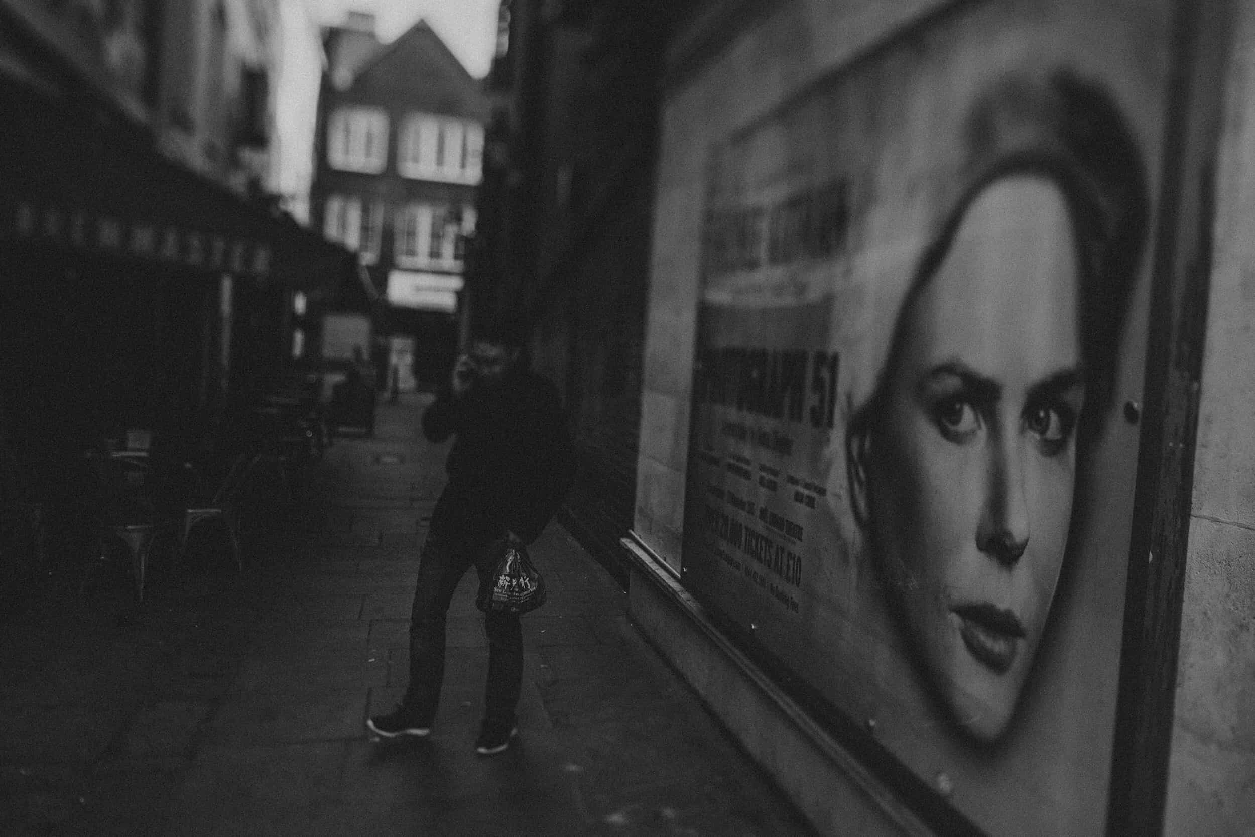 the-street-thief-london-street-photographer (1003 of 16).jpg