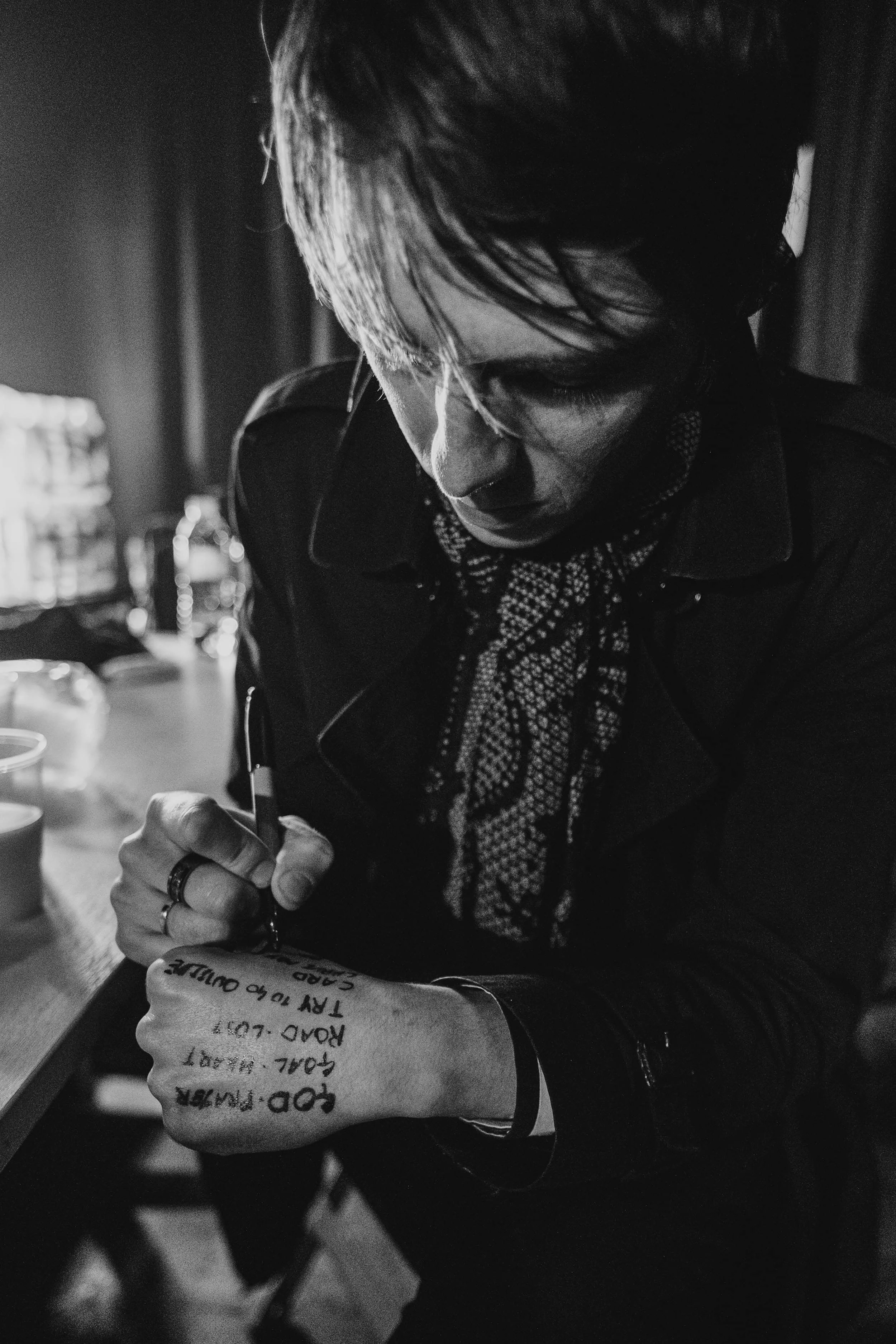 max-bianco-libertines-roundhouse-7.jpg