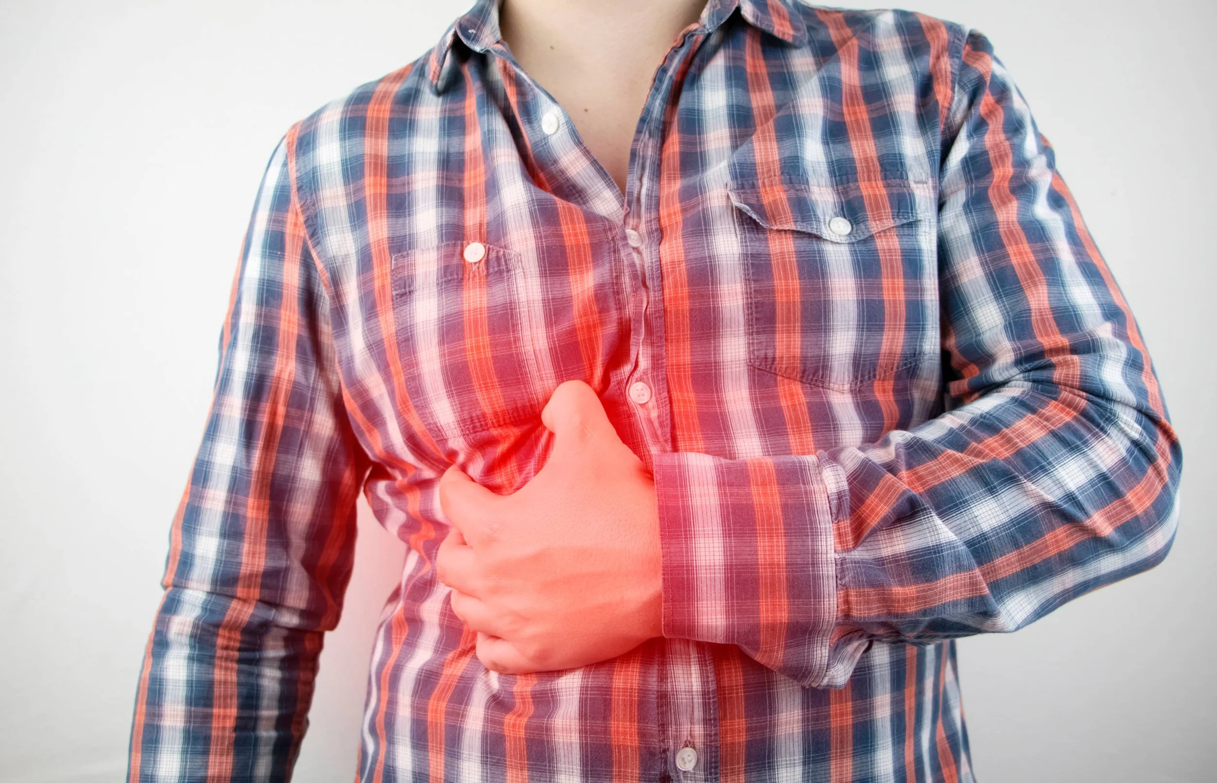 CRISE CARDIAQUE OU CÔTE DÉPLACÉE?