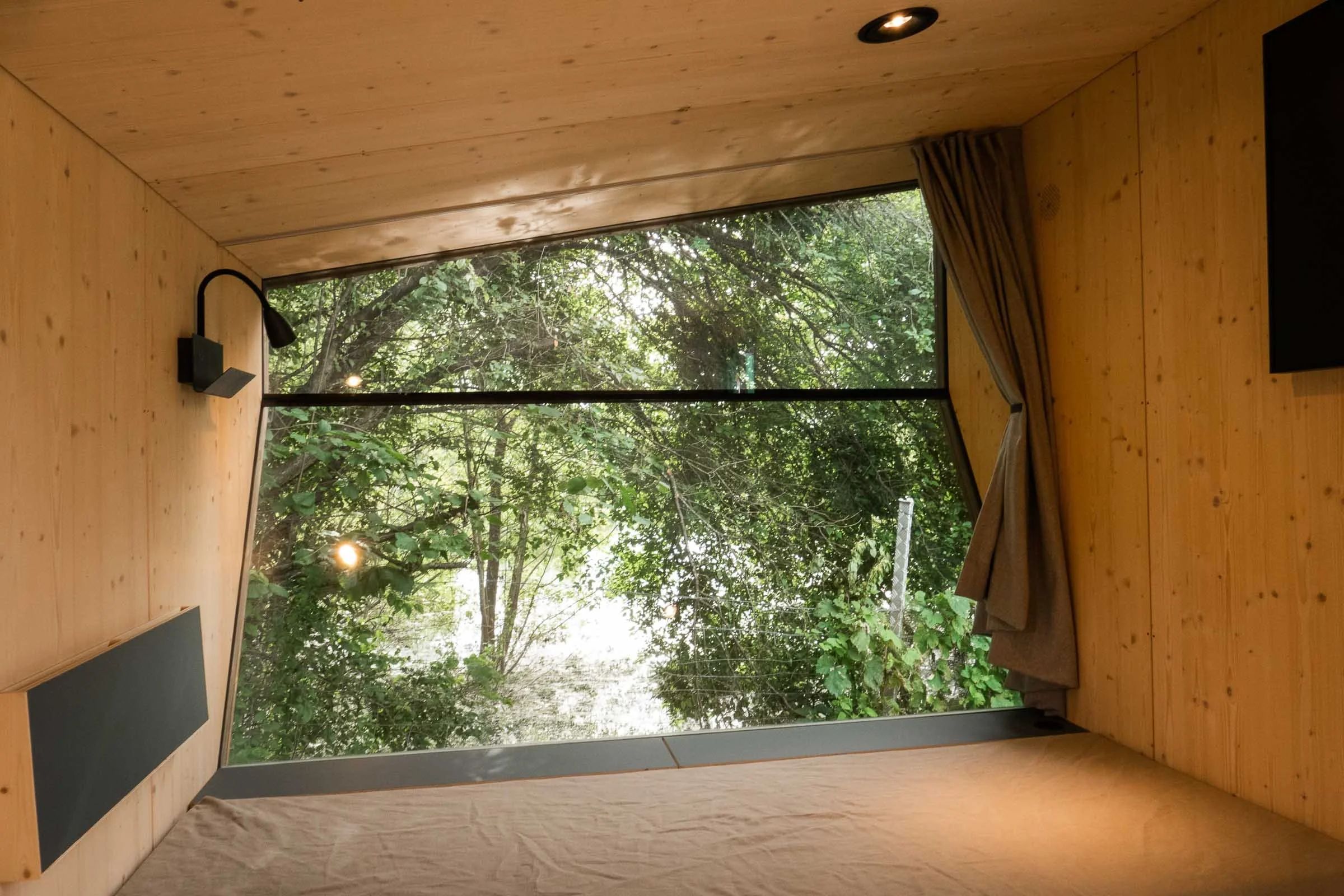 24-06 Südpfalz_24-06 Südpfalz_P1290557.RW2Space 2.jpg