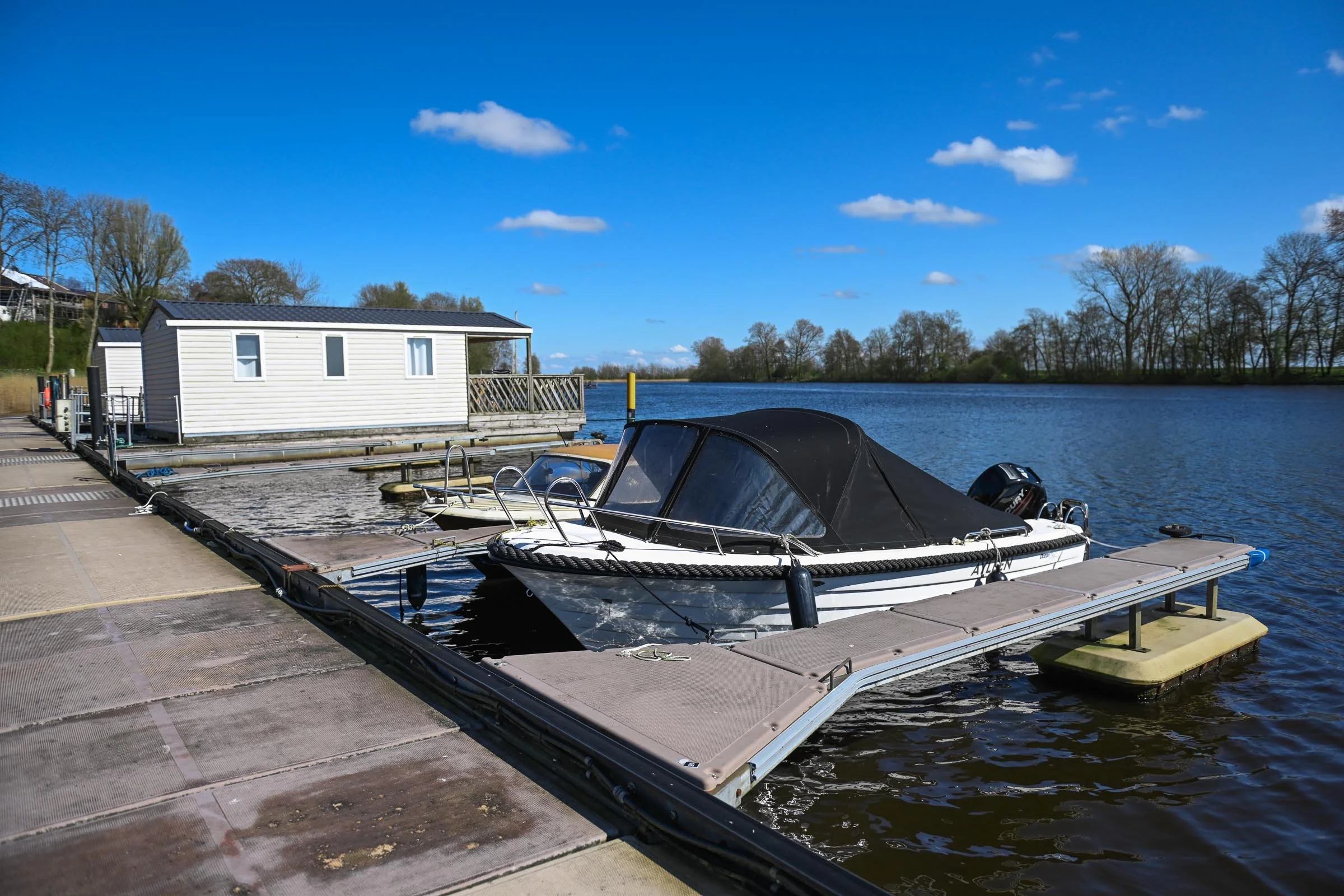 25-04-Eider_Marina_5689_Liegeplatz 14.jpg