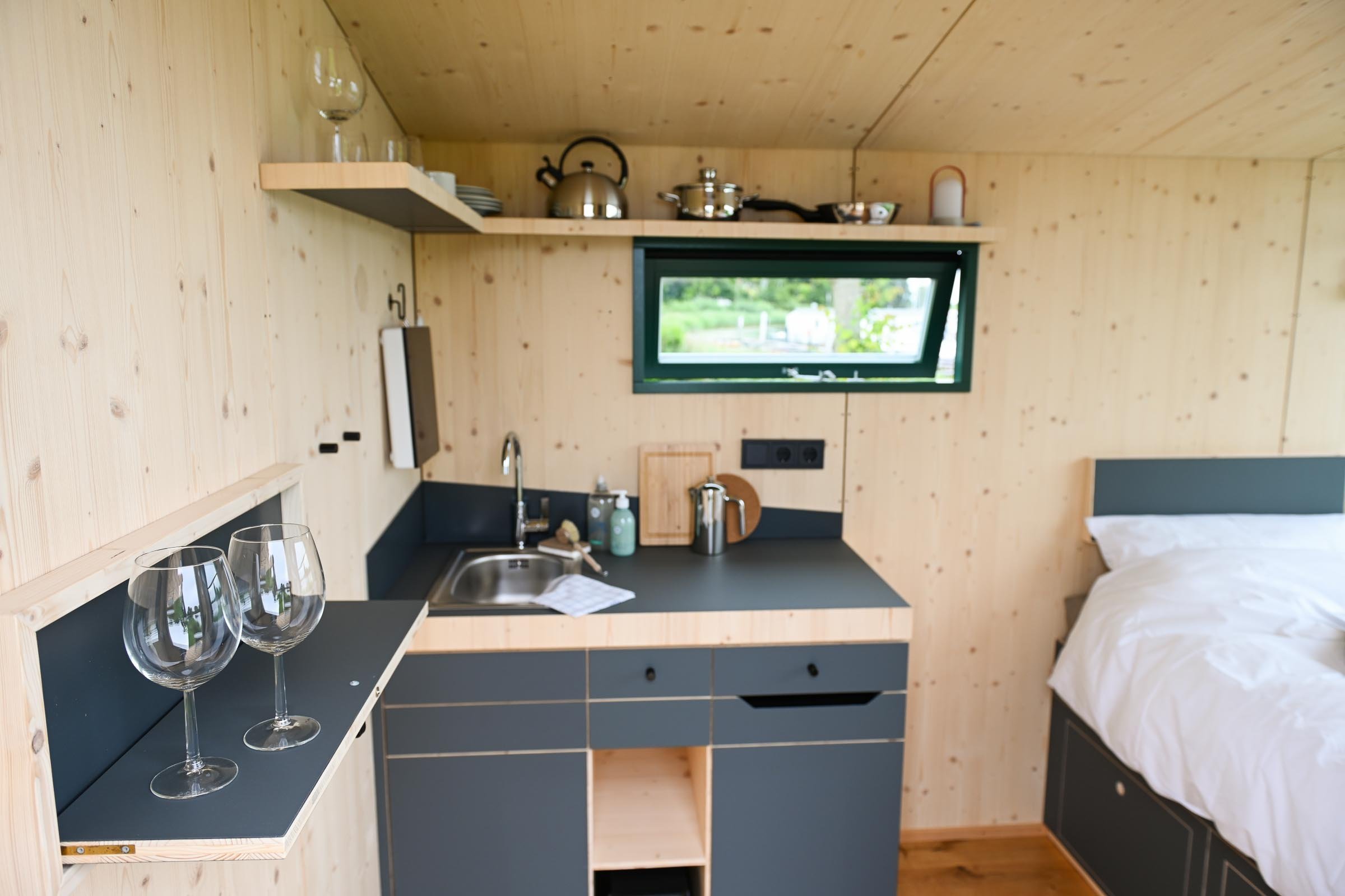 24-06 Eider Spaces_2567.jpg