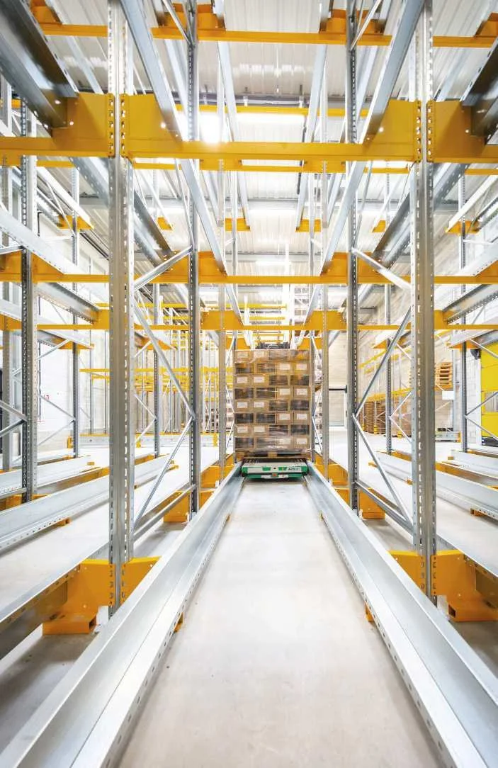 Automatisierte Shuttle System 3.jpg