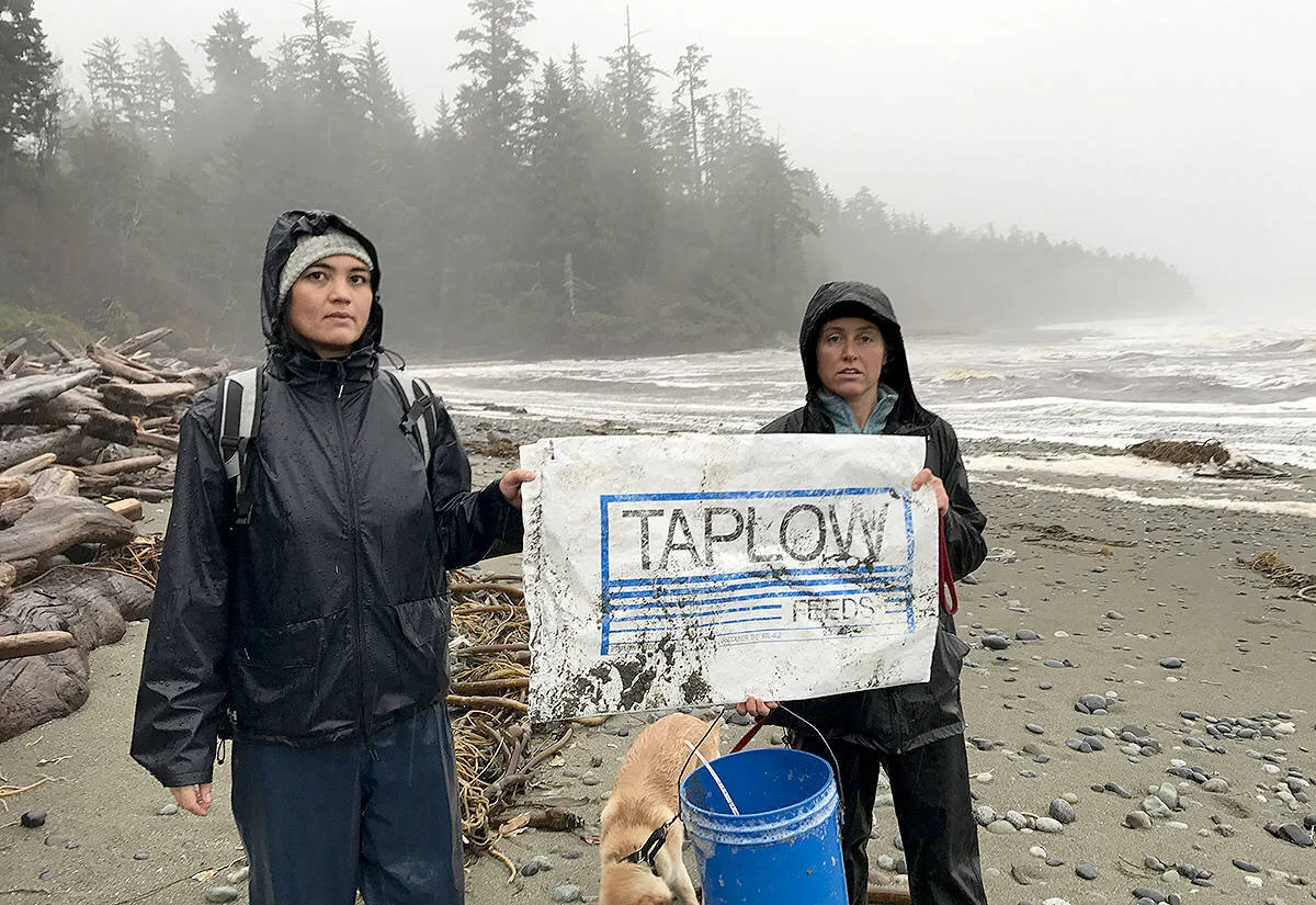 Taplow Feeds VP says empty bags washing up near Ucluelet spilled off barge in Alberni Inlet last month