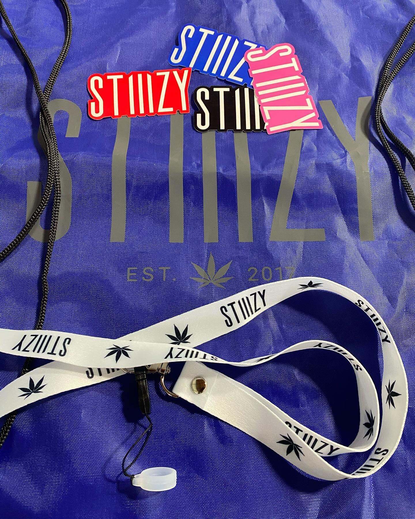 Who wants to win some @stiiizy Swag!!! Tag 3 other Stiiizy Lovers for your chance to win a Stiiizy Gym sac, Lanyard and a couple stickers!! 
Must be-
21 or older
Central Coast resident 

Thanks for playing!!!
#centralcoastcannabiscommunity #centralco