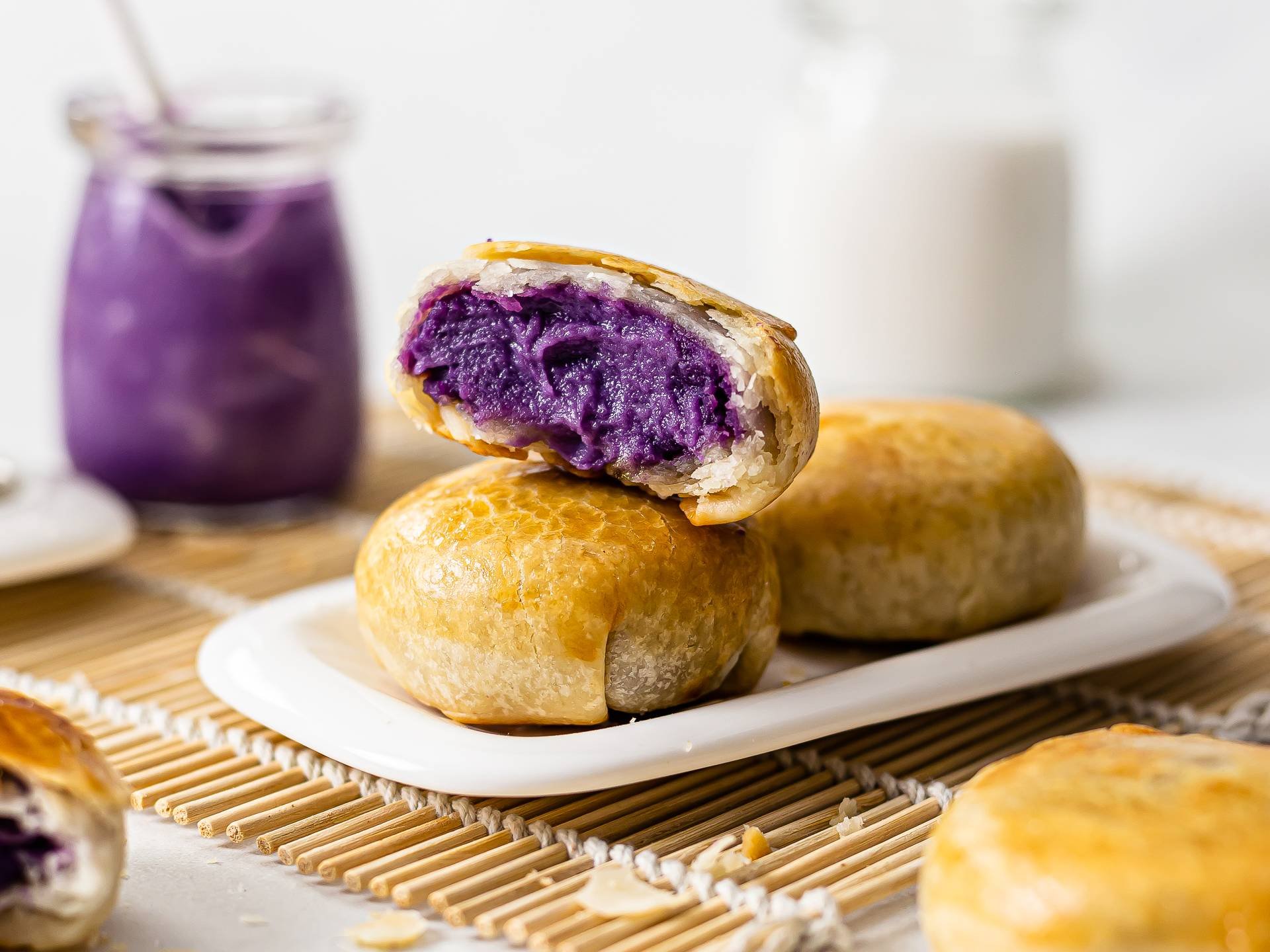 ube-hopia-filipino-pastry-with-purple-yam-filling-2c01b4bf3c83646499d96881df0c67c0-1920-q70.jpg