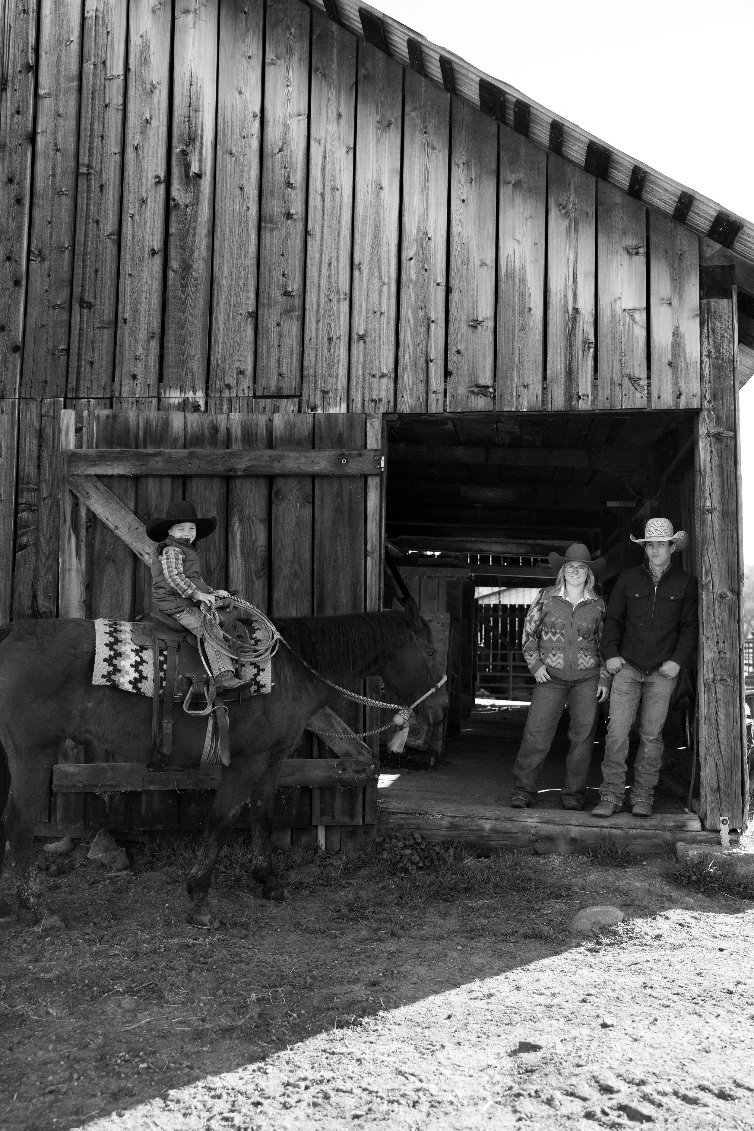 Northern-California-Western-Family-Portraits-8.jpg