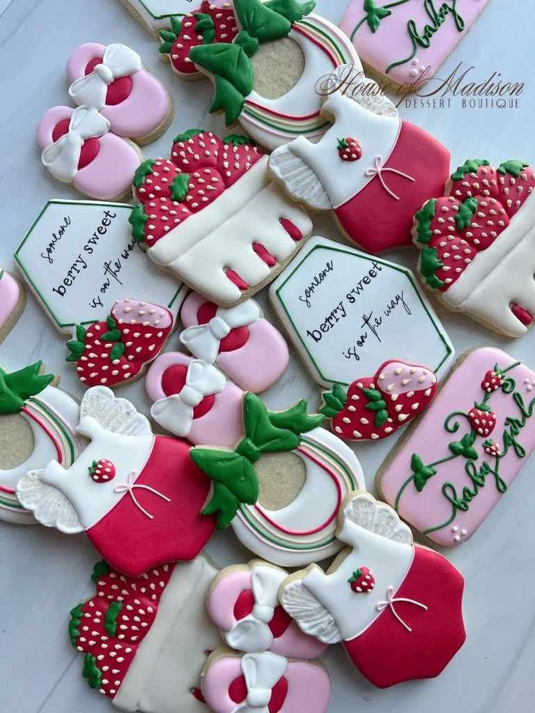 One berry sweet baby is on the way! 🍓
#customcookies #babyshower #strawberry#cltevents #cltbakery
