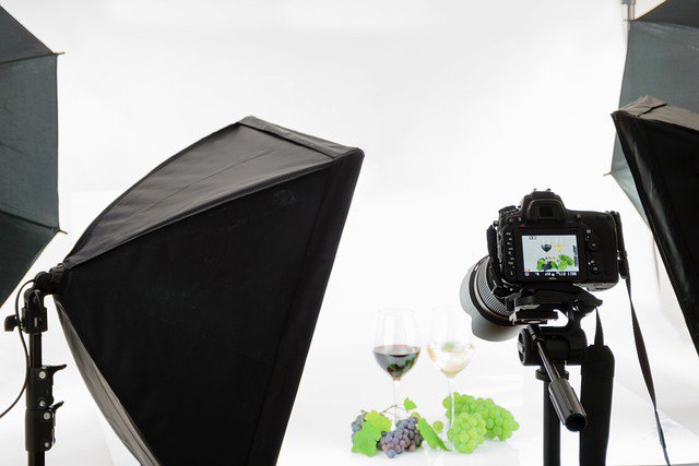 "Reasons To Hire A Commercial Photographer"