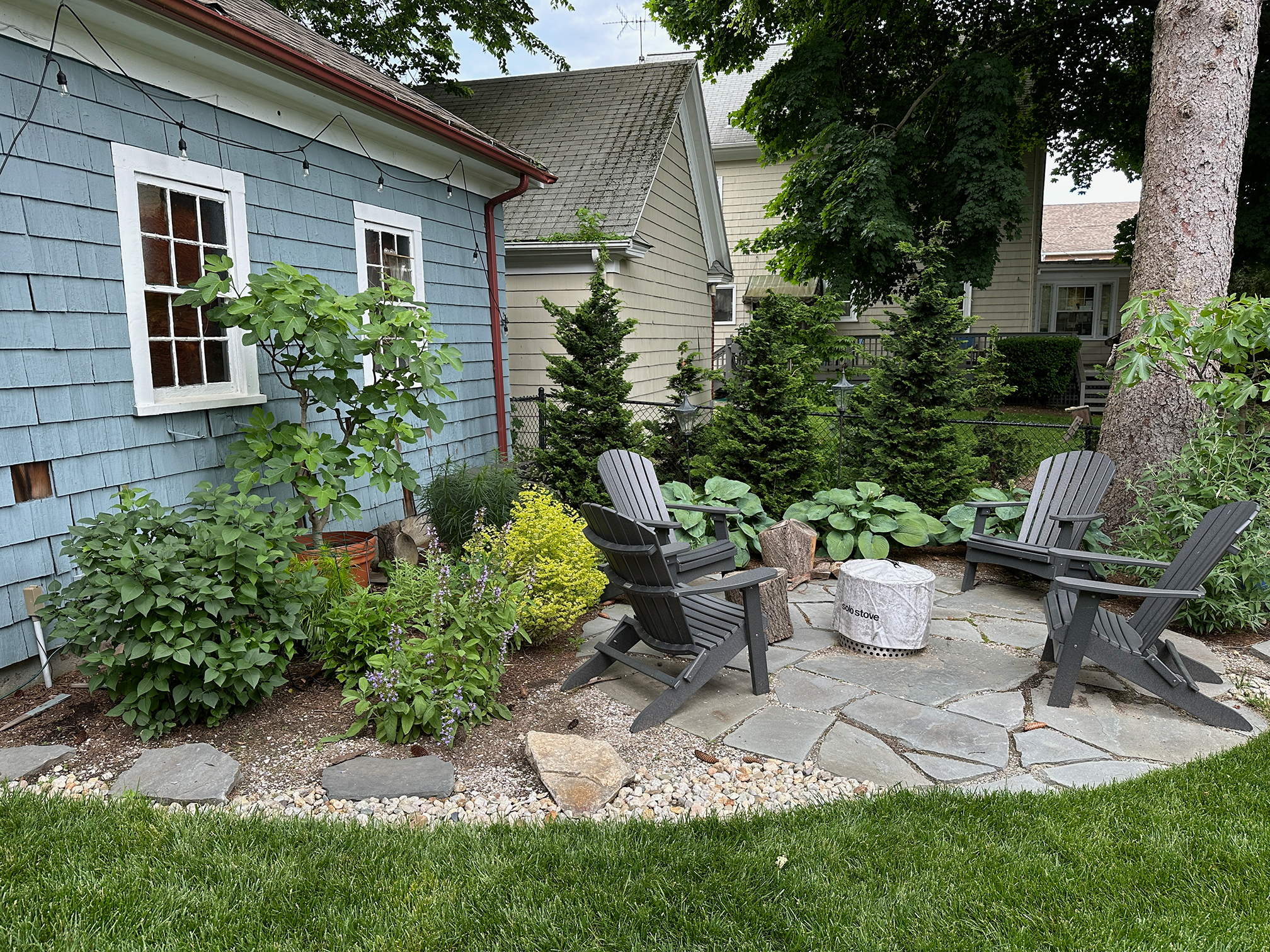 firepit garden.png