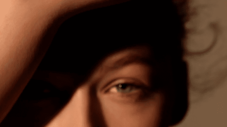 Maddison Red-high.gif