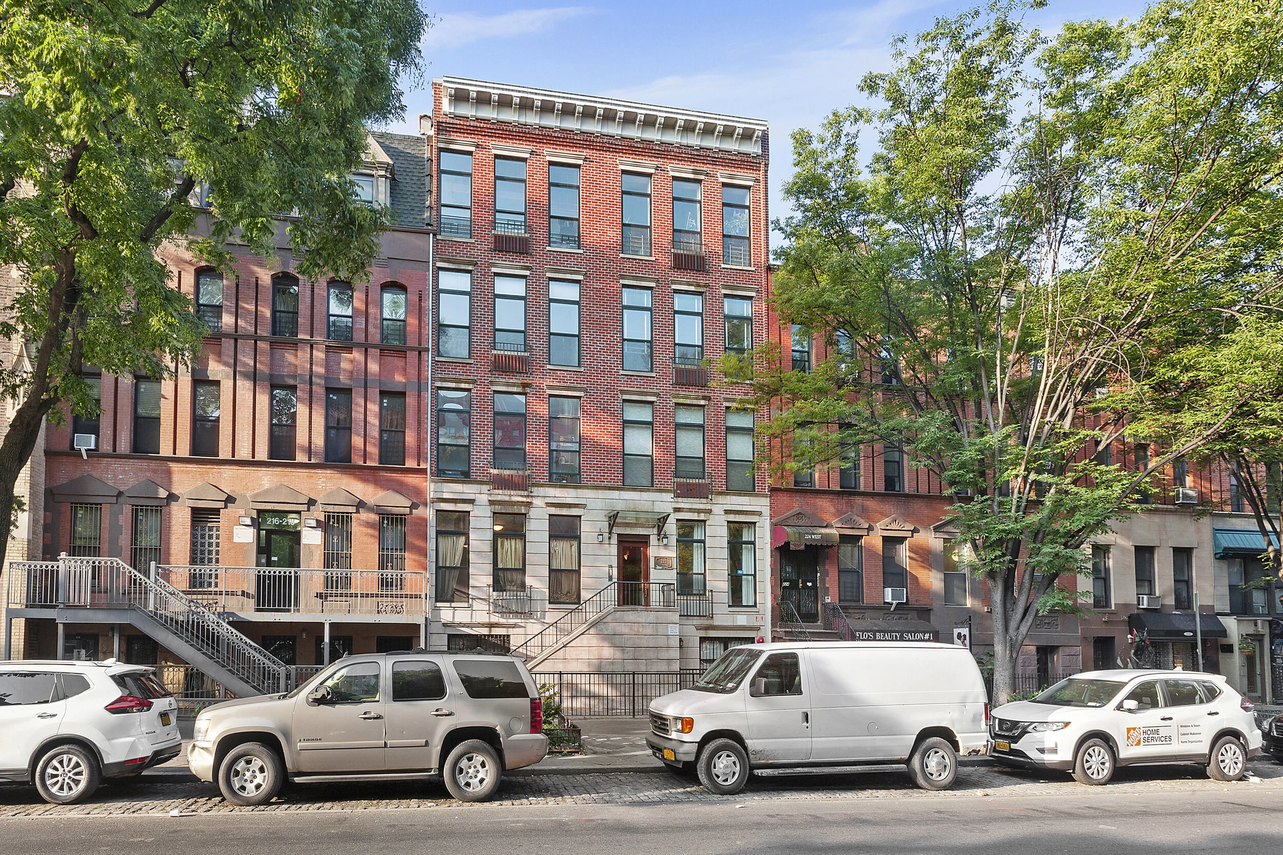 222_West_135th_Street_New_York_NY_10030_(4)-2.jpg