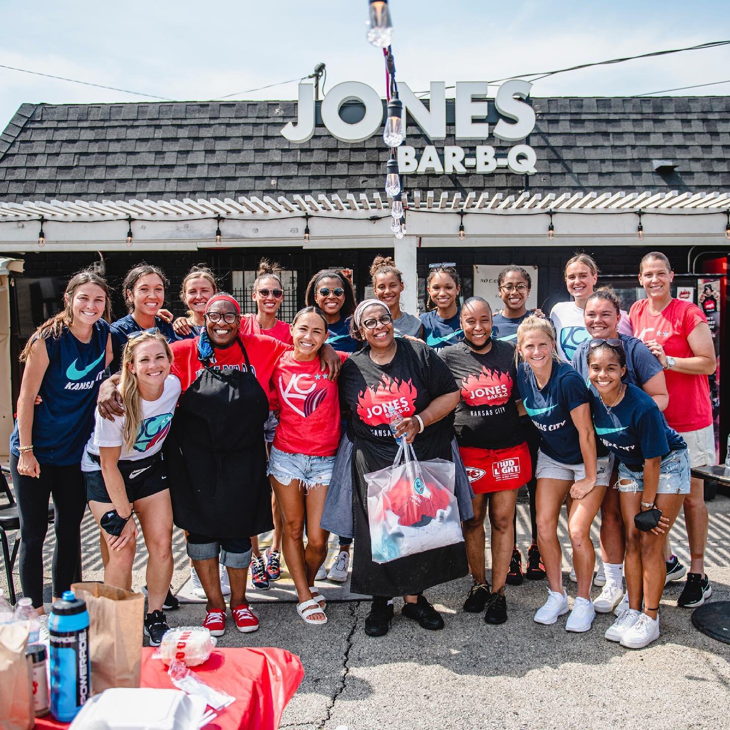 Spent some time this week with a bunch of amazing women. There were lots of laughs, uncounted calories, and lessons shared (also A LOT of sweating).
I&rsquo;m so proud to be a part of this community. Support your local, black-owned businesses.

@kcwo