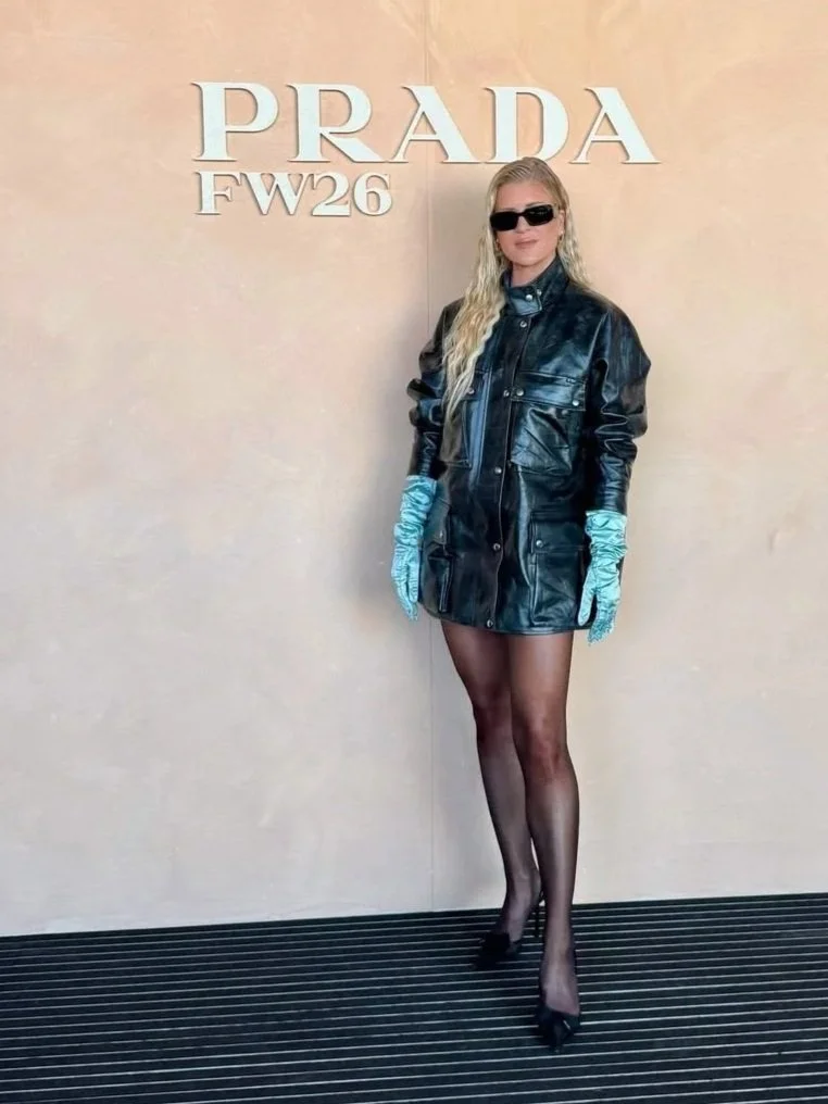 angels+wear+prada+too+%F0%9F%98%87+%40prada+%40milanfashionweek+glam+%40abramovicm+%23mfw+%23prada+%23fashion+%23stylist.jpg