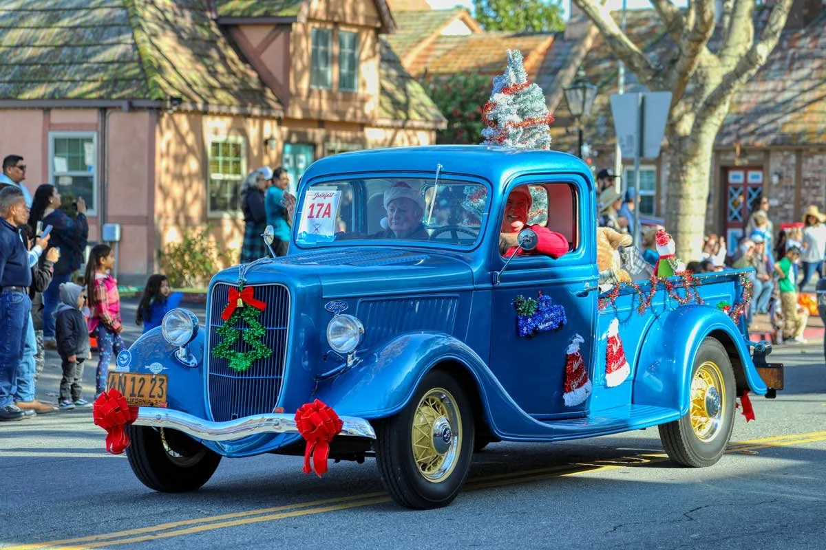 Solvang Julefest Parade
