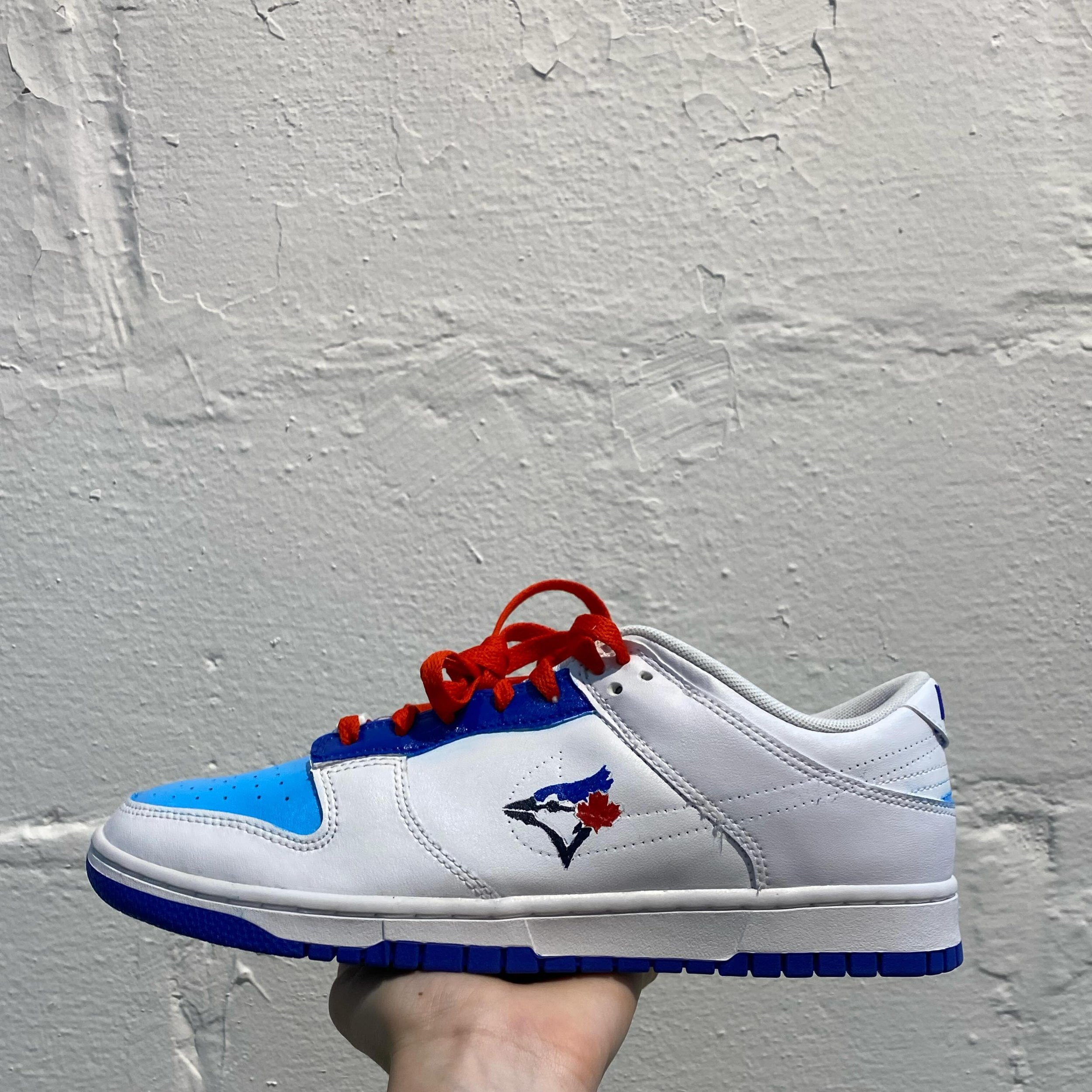 Blue Jays Season is in effect! ⚾️ 

Calling all sports fans, customize your sneakers with your fave sports team inside Mack House. Book your next session at www.mackhouseinc.com