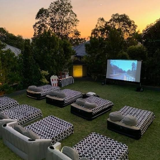 outdoor-cinema-luxe-led.jpeg