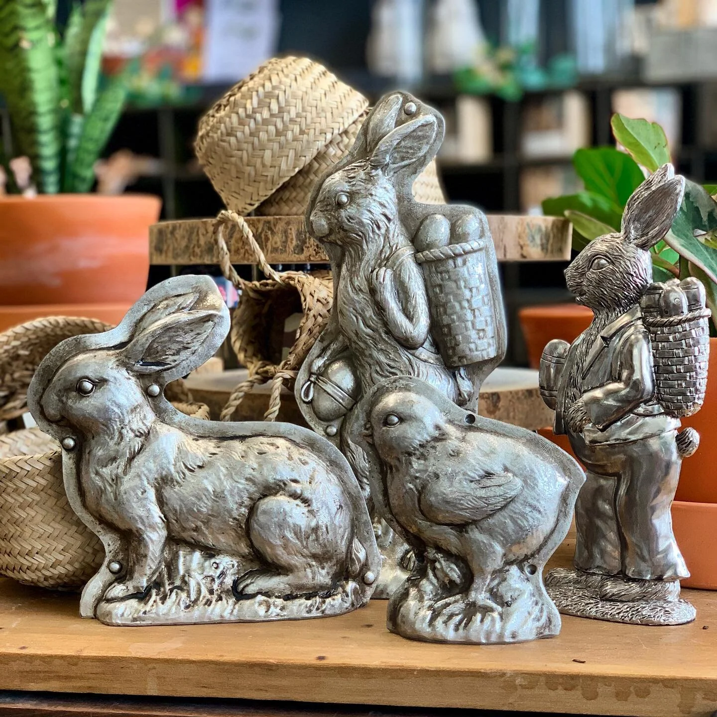 Gallery 3 — Little Arrow Furnishment