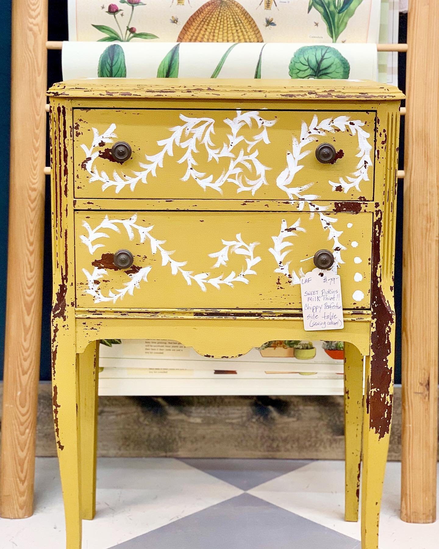 Gallery 3 — Little Arrow Furnishment