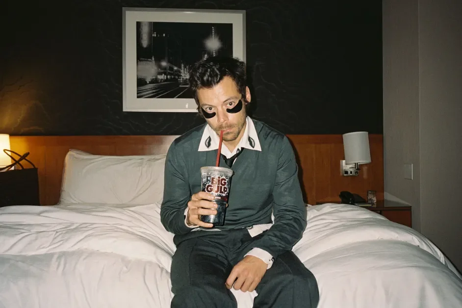 Is Harry Styles Evolving? Or Regressing?