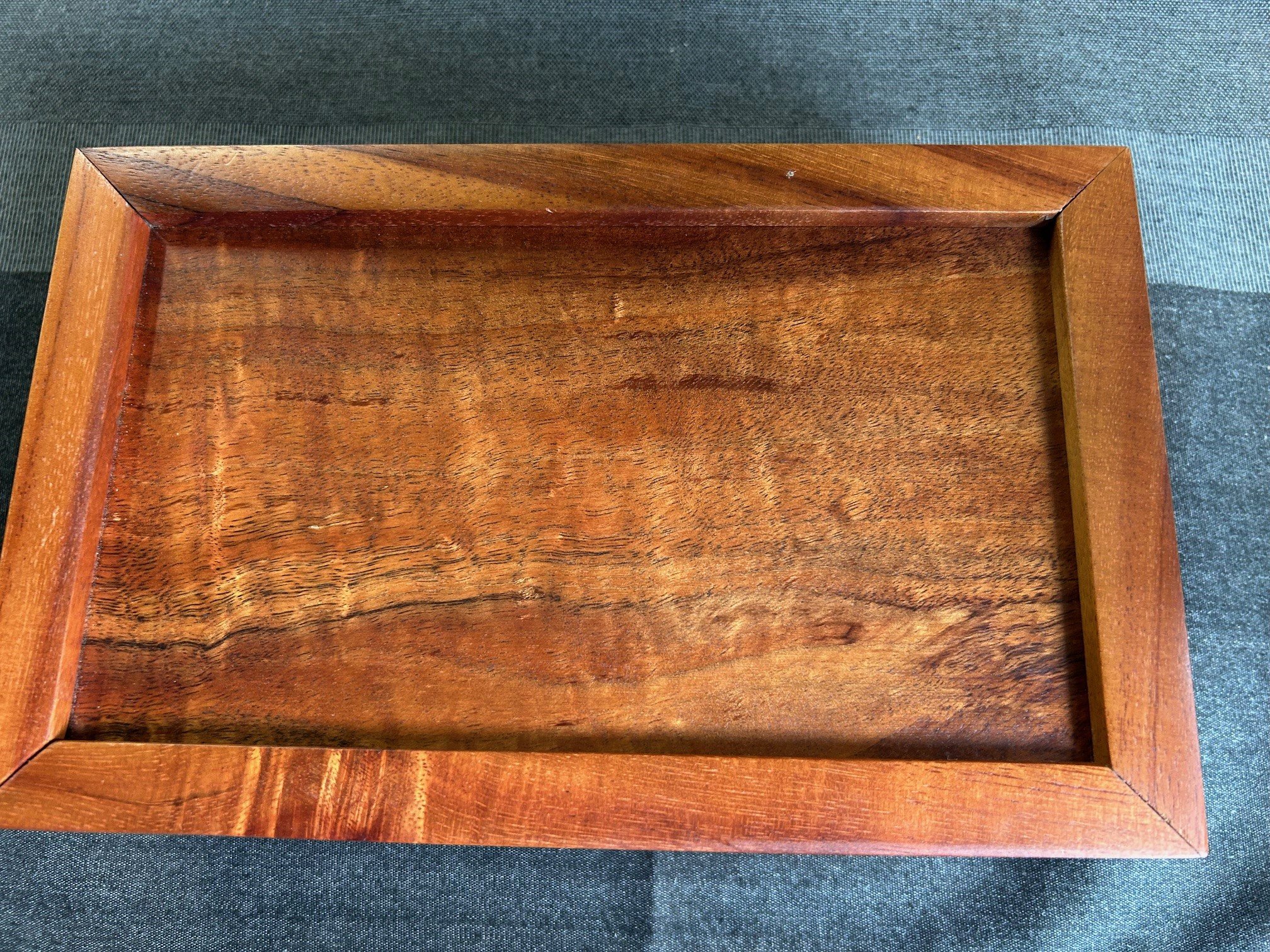 top of medium koa box.jpg