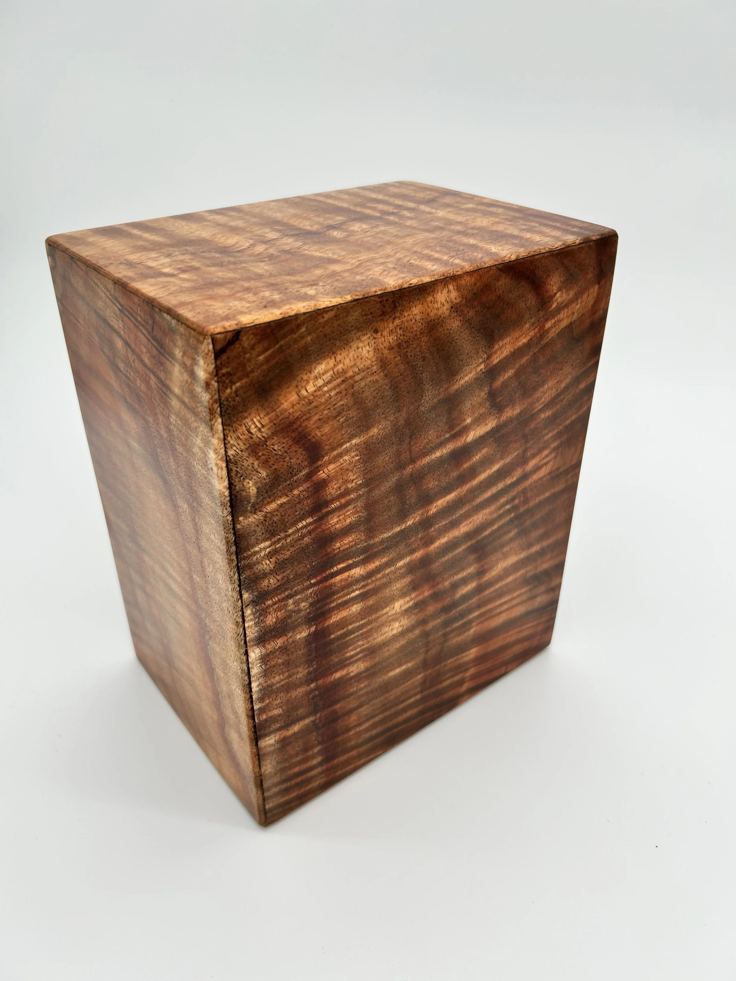 new urn a3.jpeg