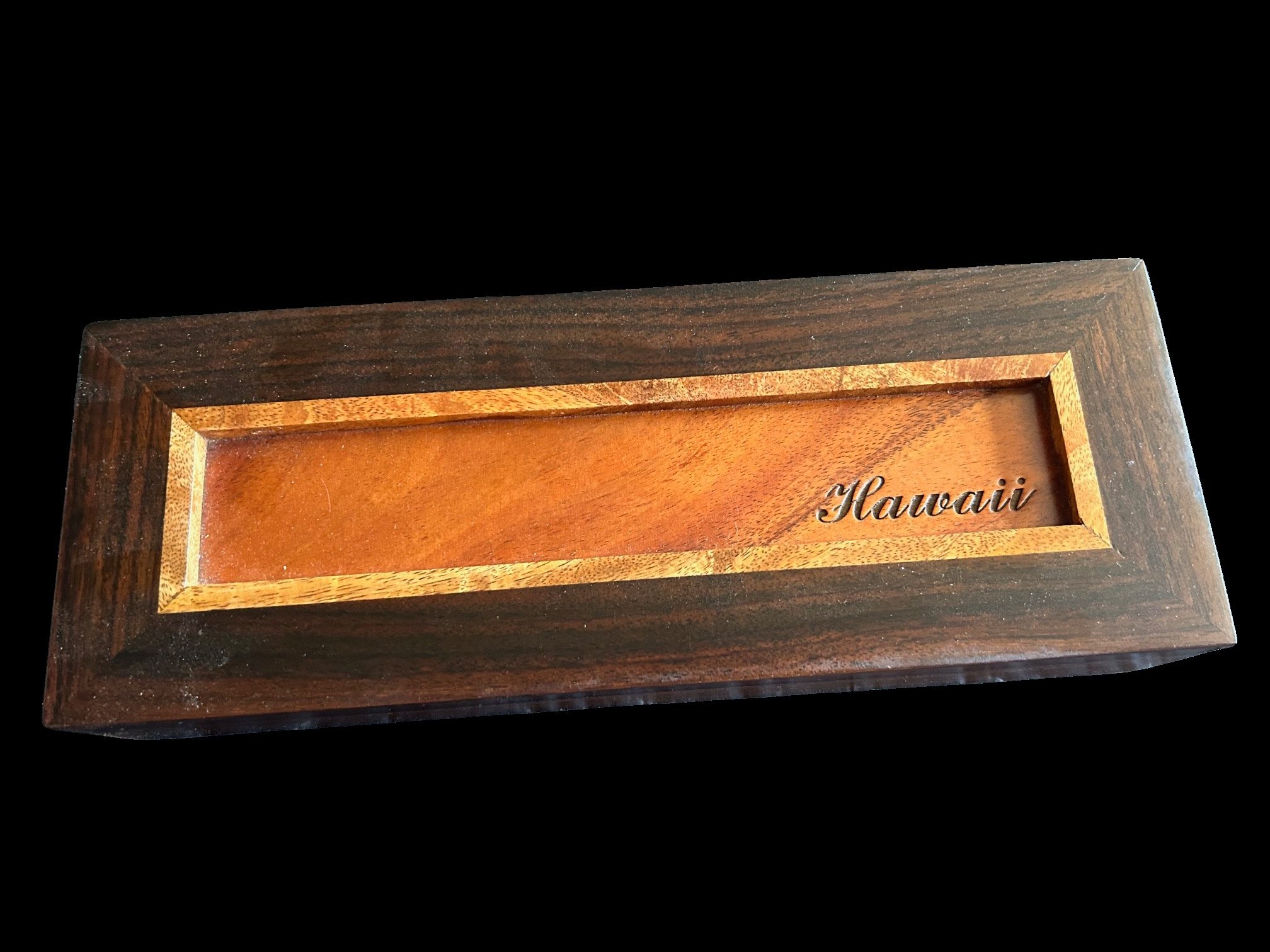Rosewood keepsake box with "Hawaii" label