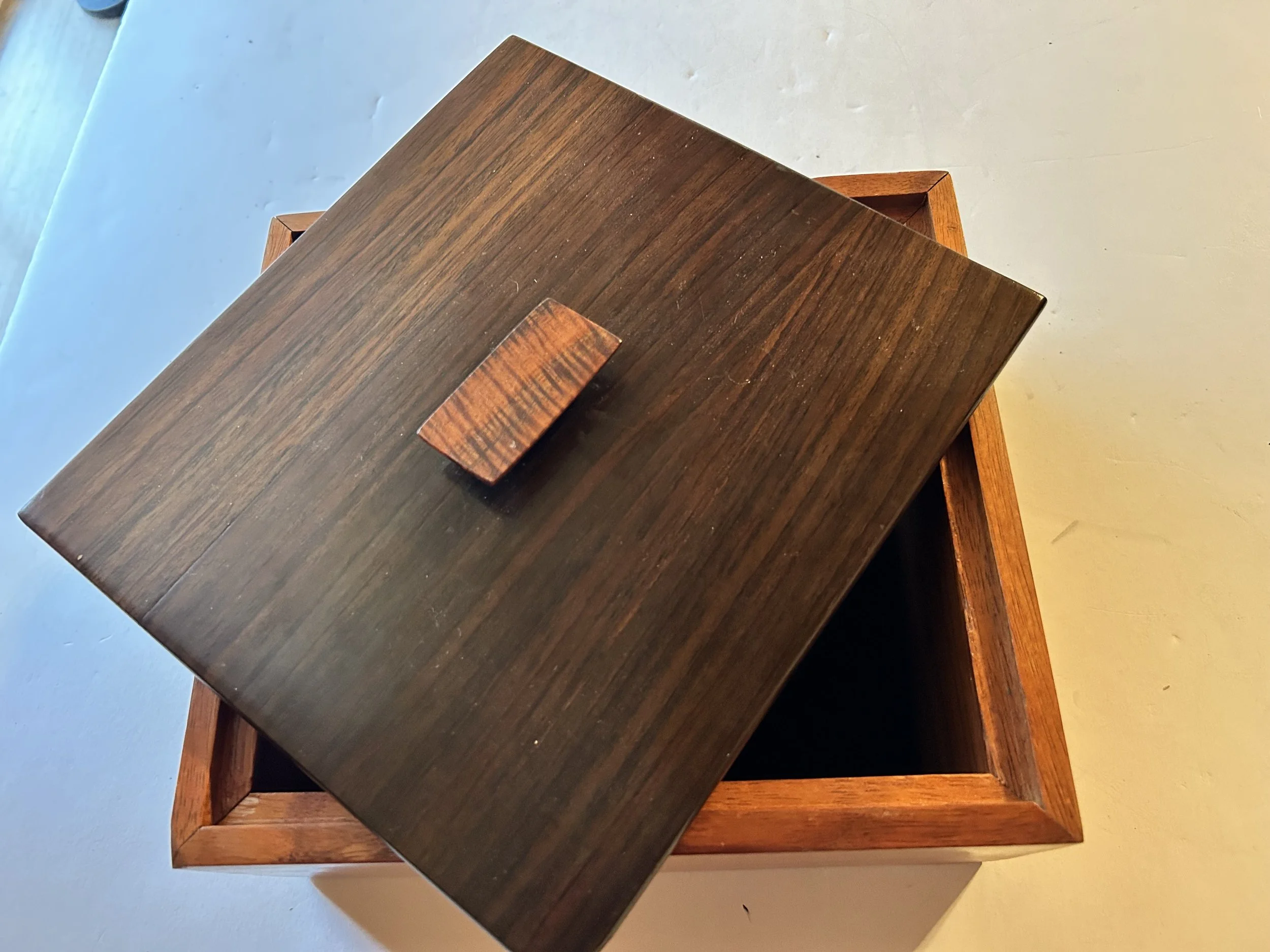 9x8 koa box2.jpeg