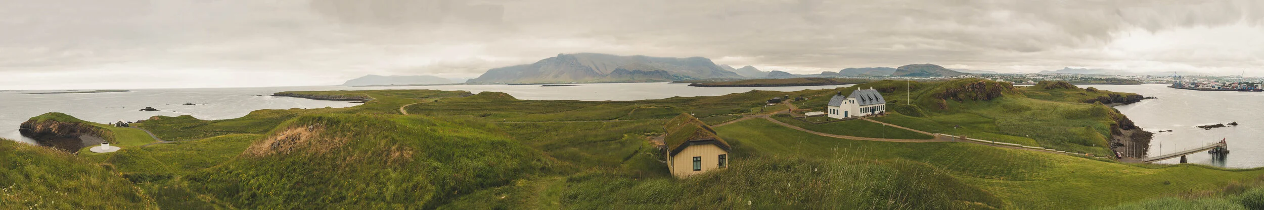 00 Pano Videy Island 0 12x36.jpg