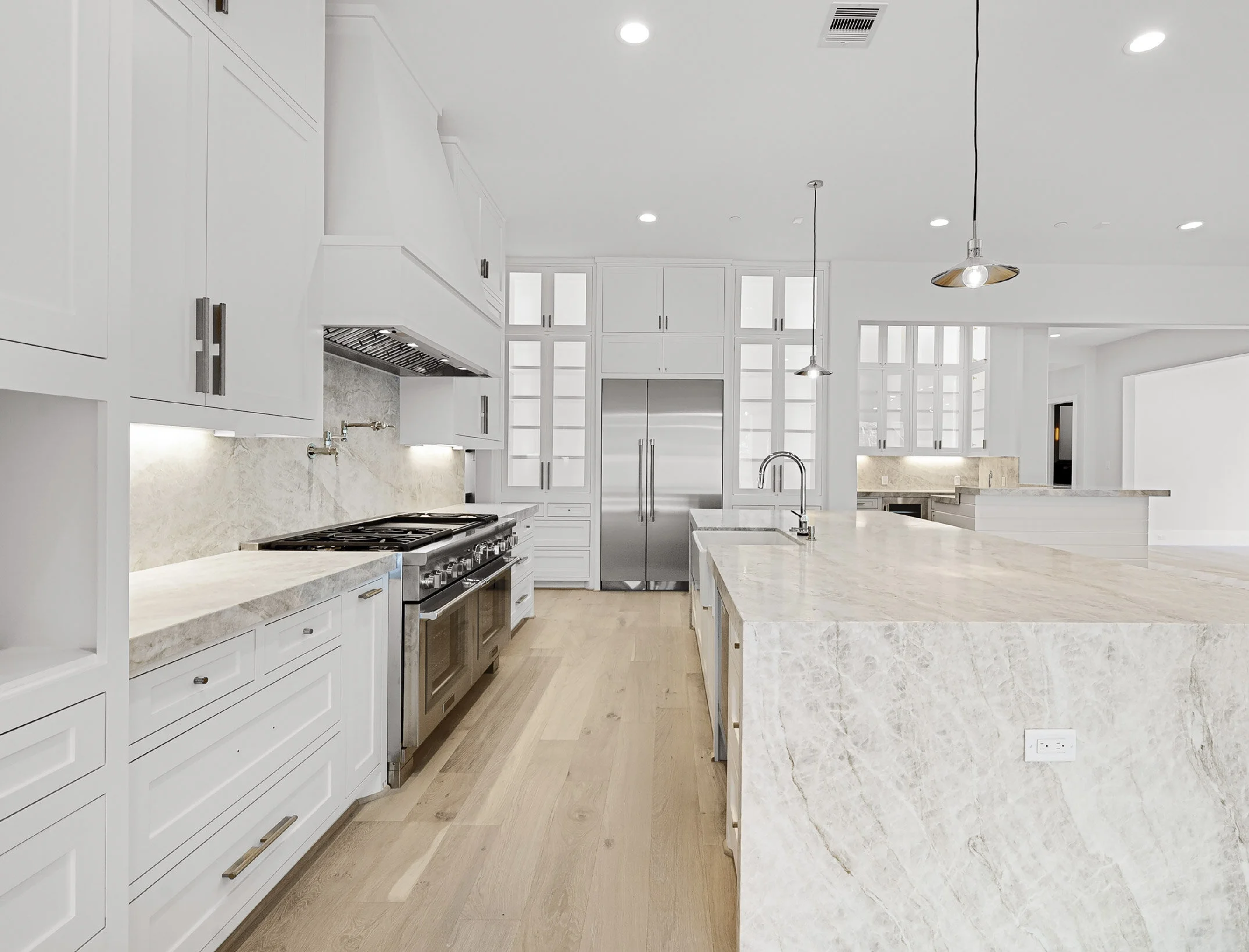 psalms-fine-homes-kitchen-6.jpg