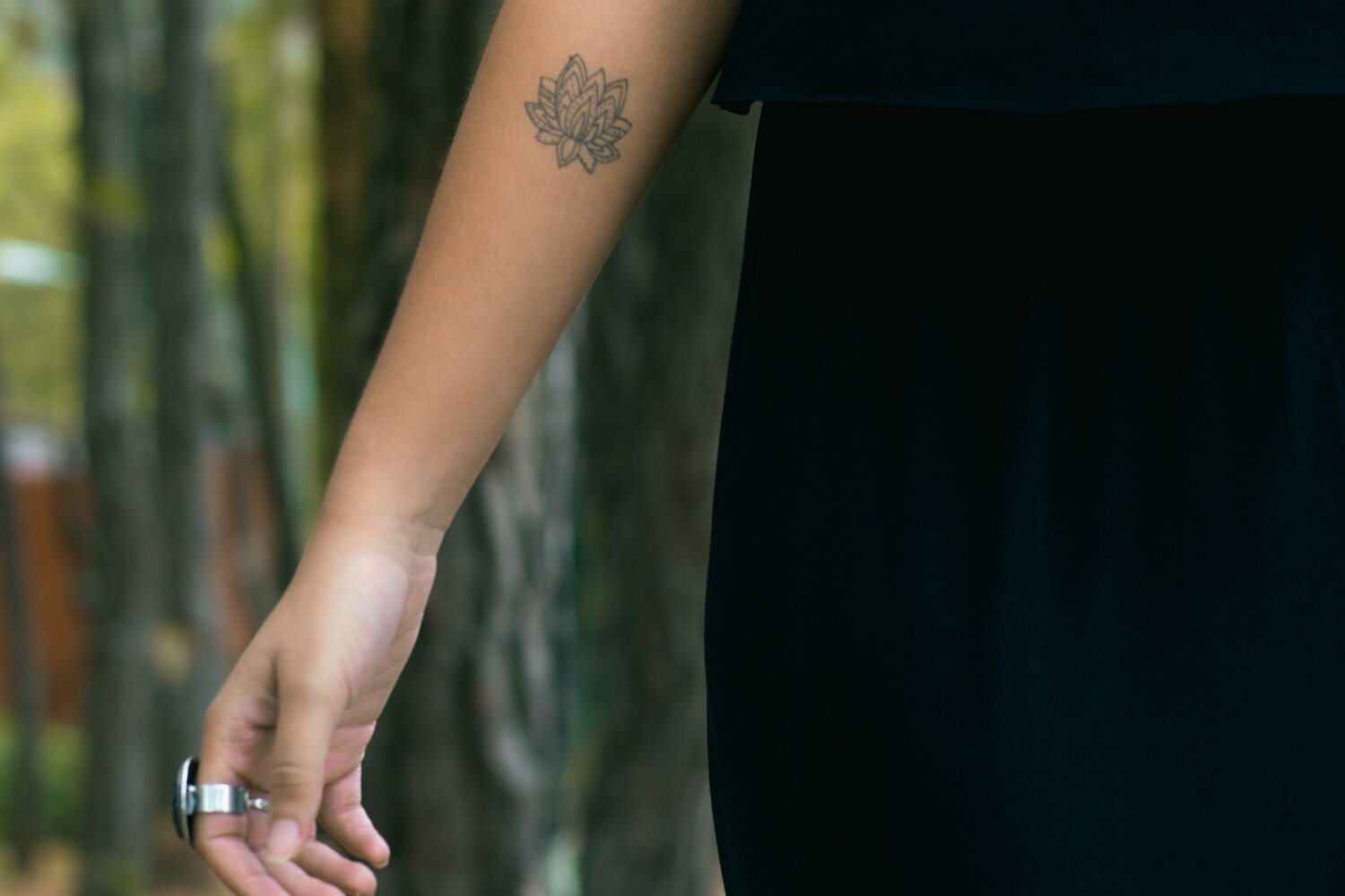 flor de loto tatuajes