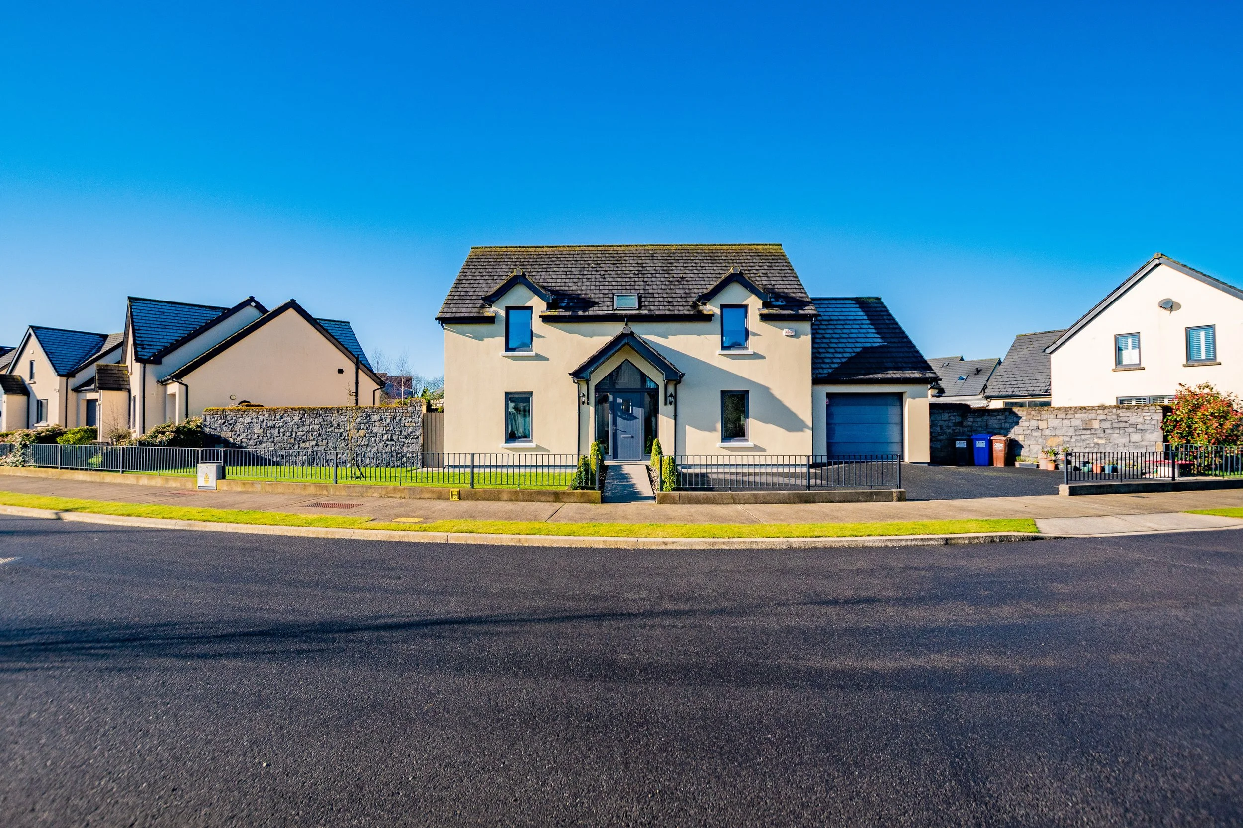 8 Clog na Leinn - 8.jpg