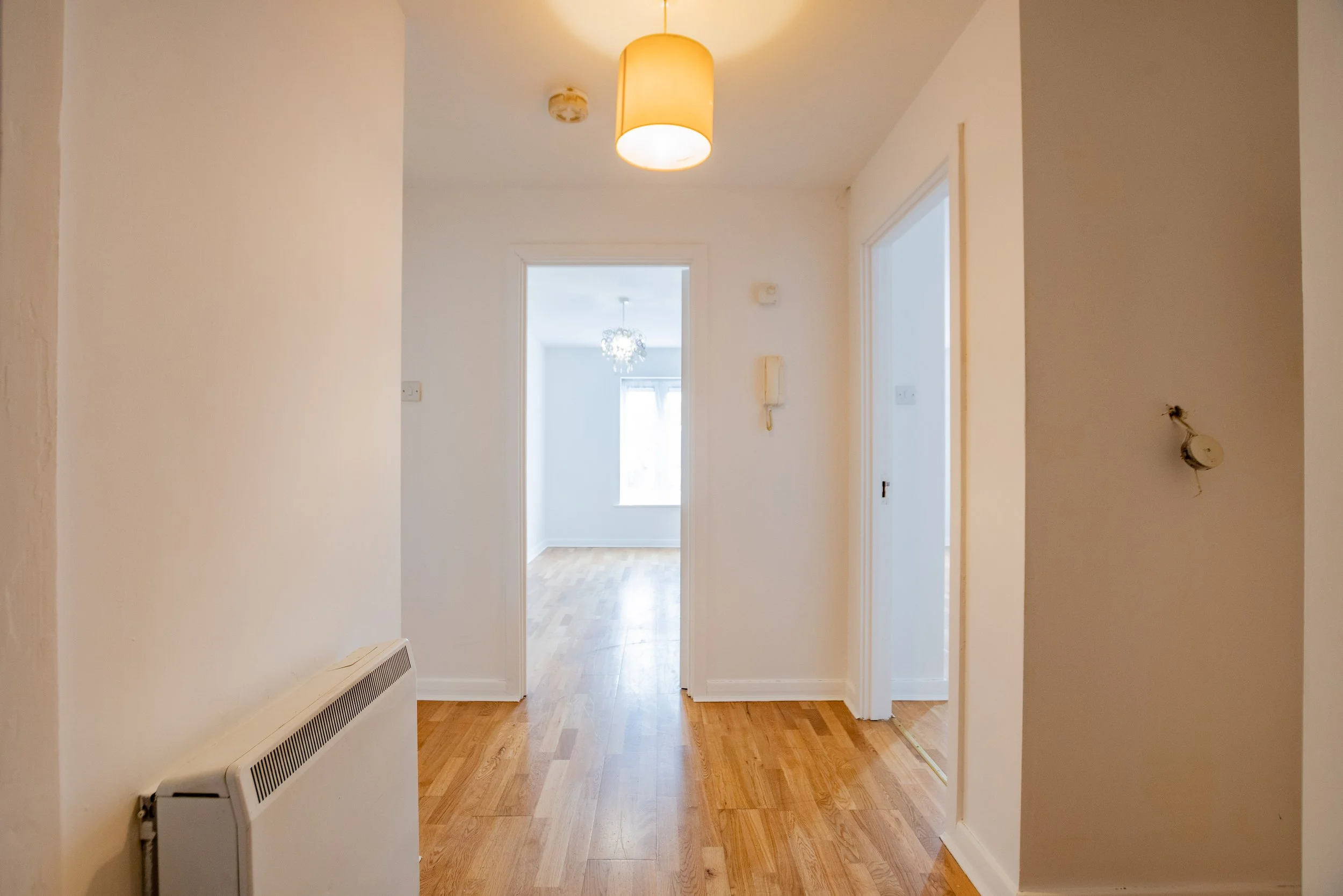4 Harbour Court - 15.jpg